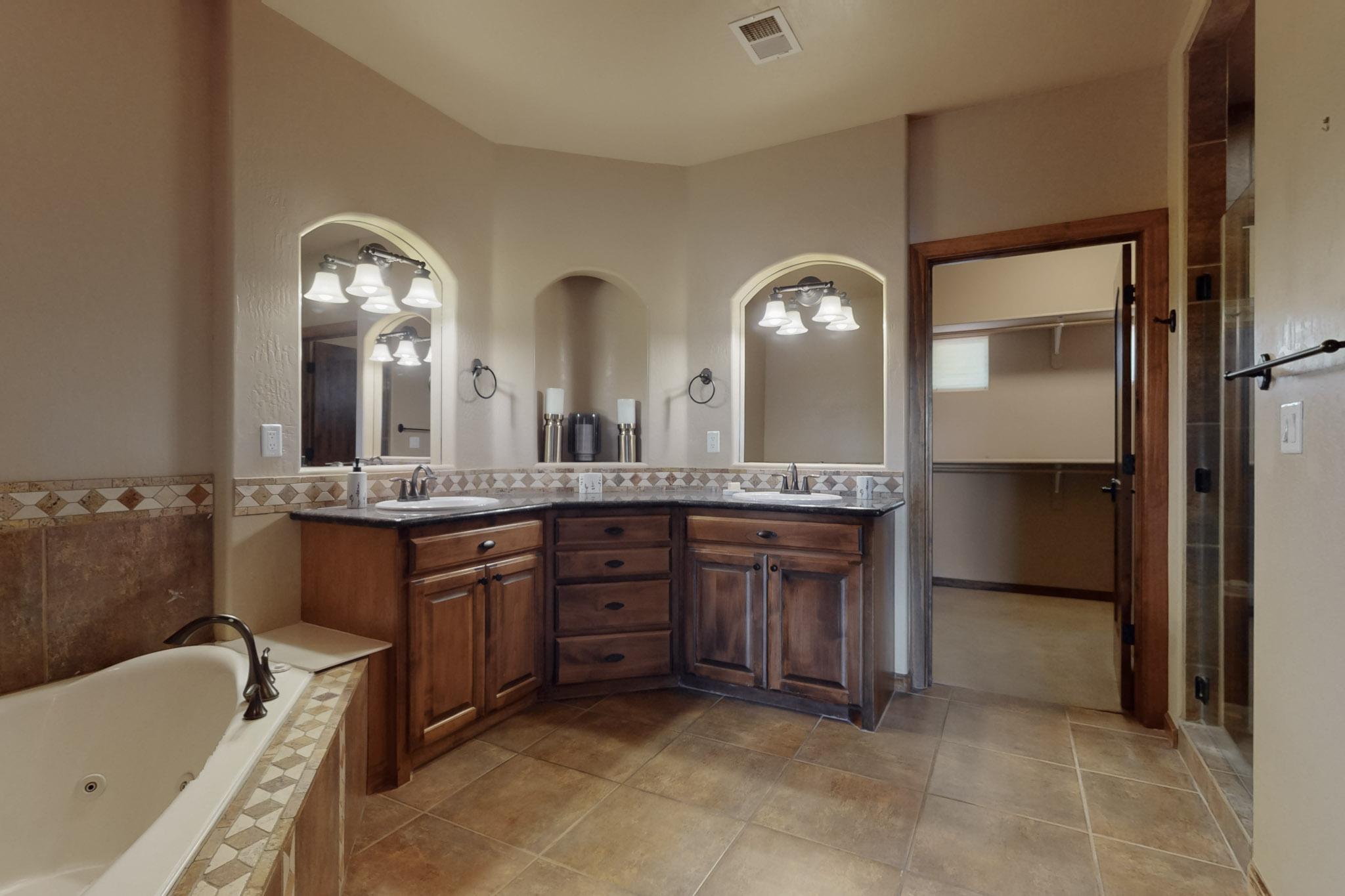 2403 Mountain Road, Albuquerque, New Mexico image 20