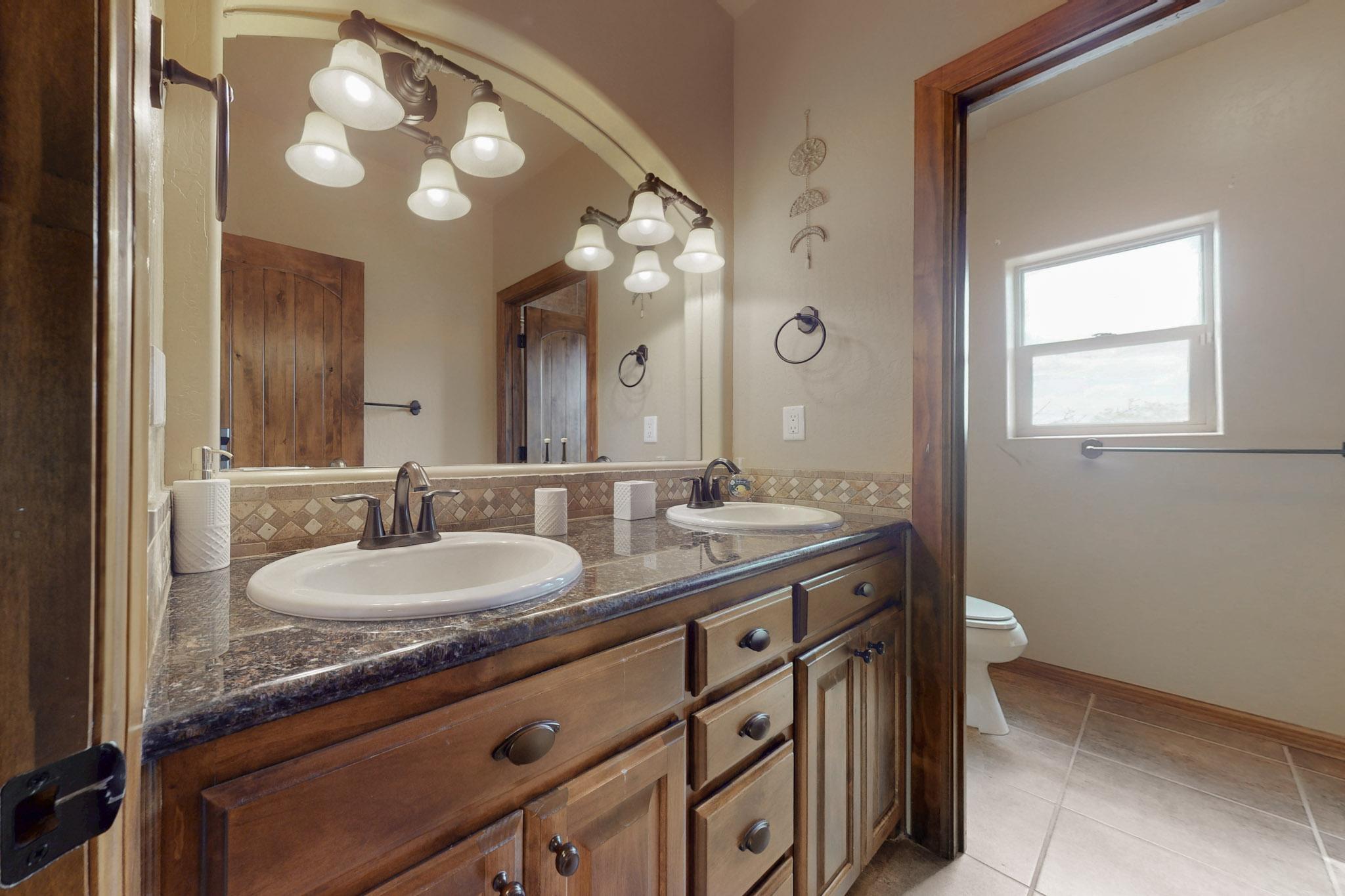 2403 Mountain Road, Albuquerque, New Mexico image 34