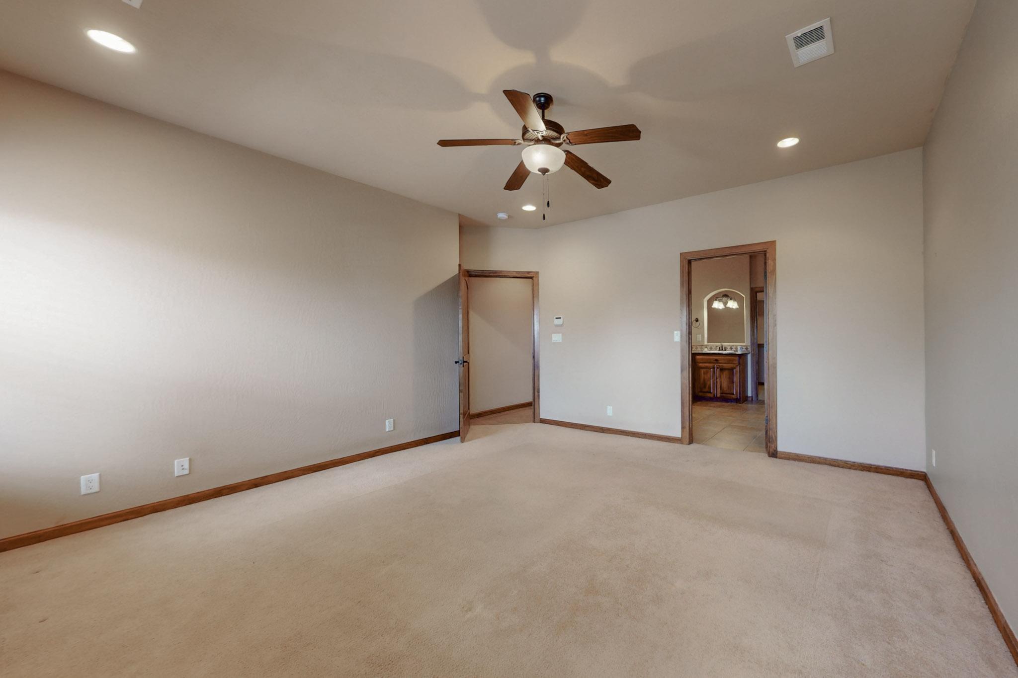 2403 Mountain Road, Albuquerque, New Mexico image 16