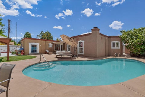 Homes For Sale - 8213 Harwood Avenue<br/> Bernalillo County, Albuquerque, NM 87110