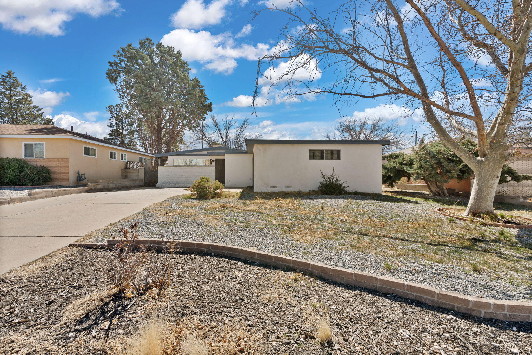 1108 Glorieta Street, Albuquerque, New Mexico image 2