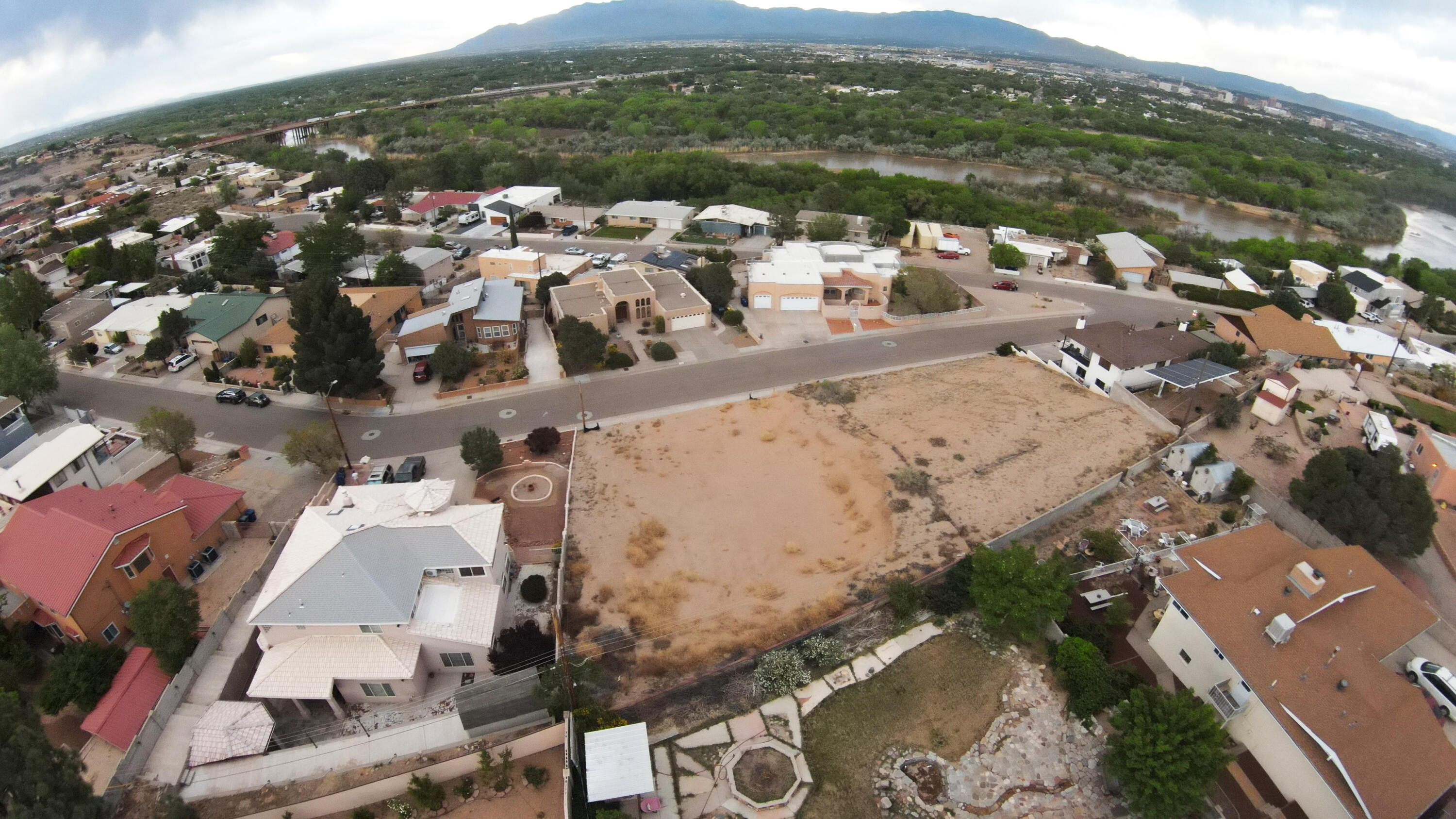 1407 Crescent Drive, Albuquerque, New Mexico image 12