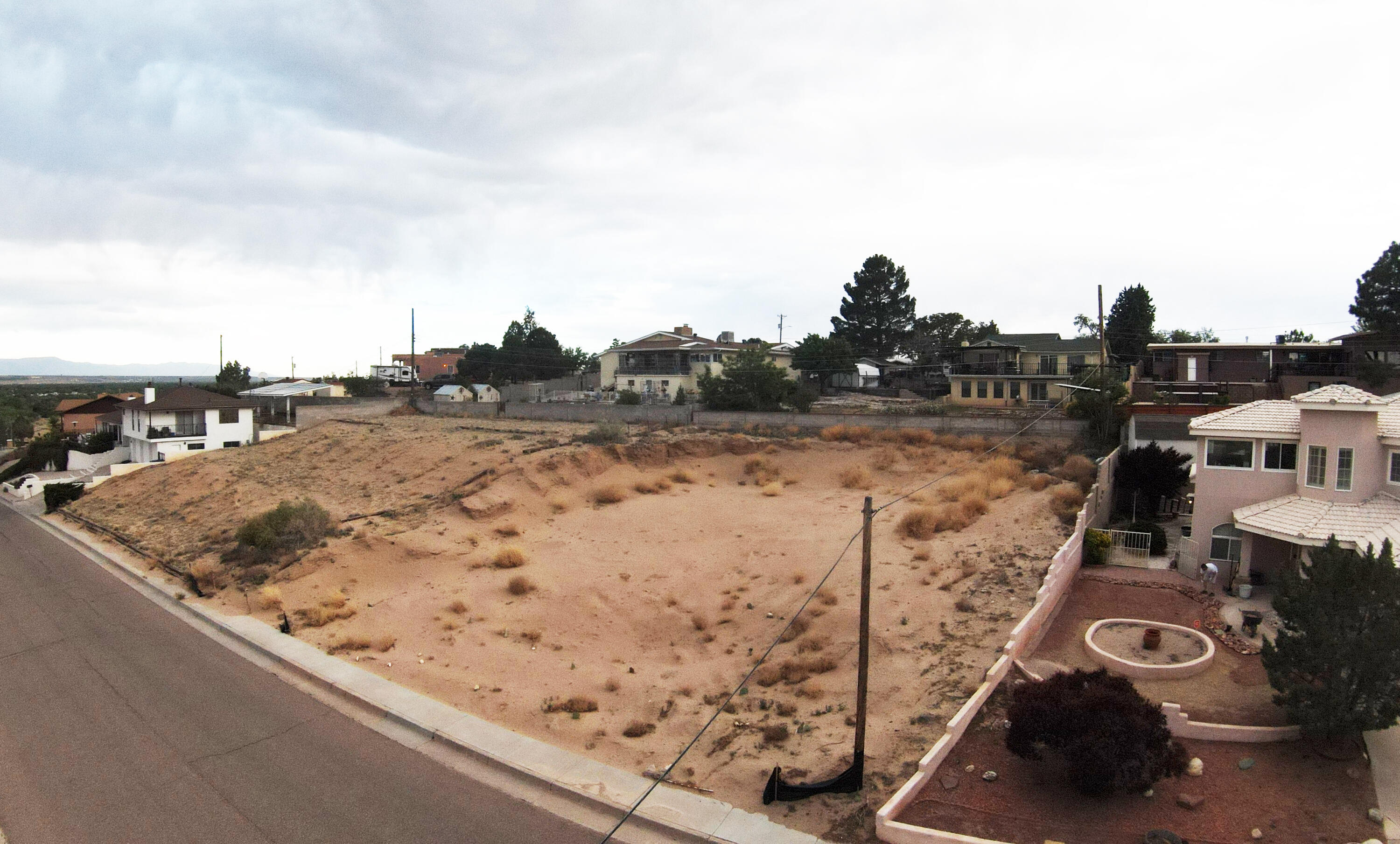 1407 Crescent Drive, Albuquerque, New Mexico image 9