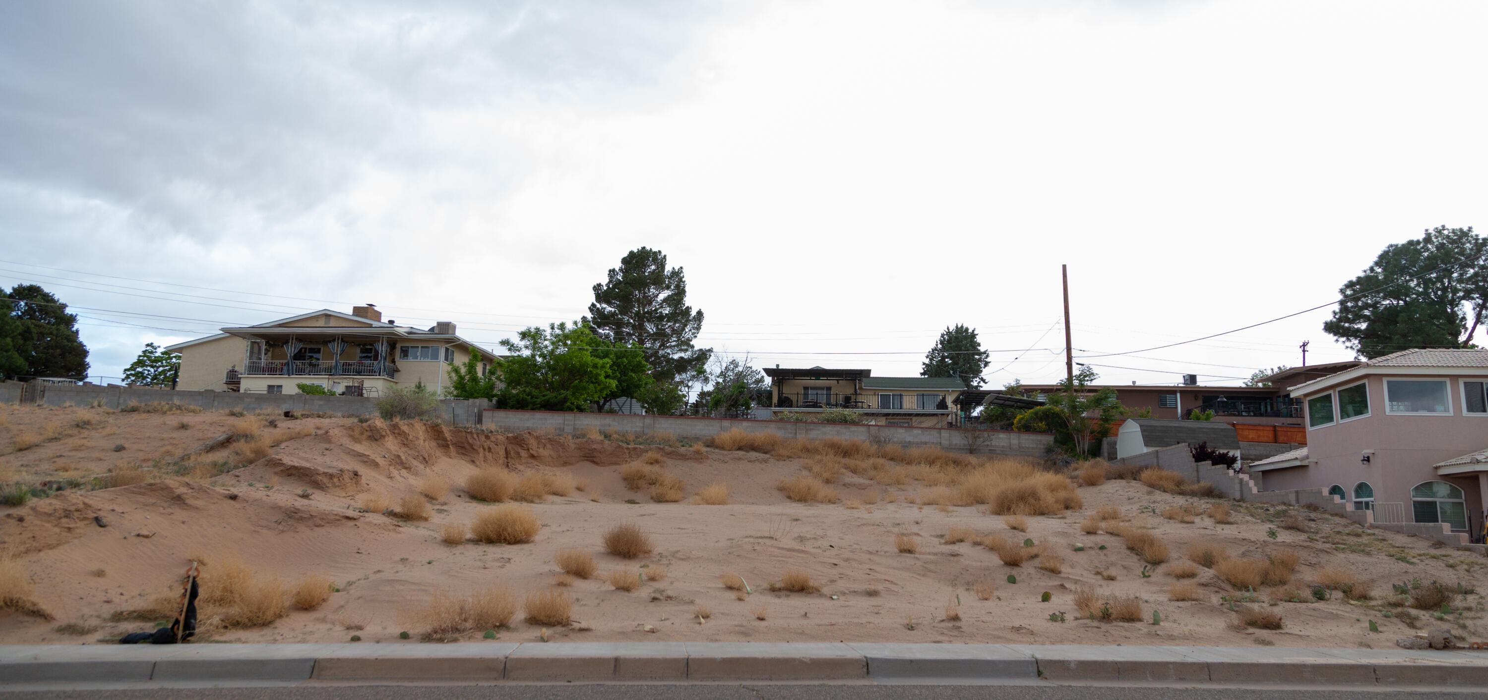 1407 Crescent Drive, Albuquerque, New Mexico image 5