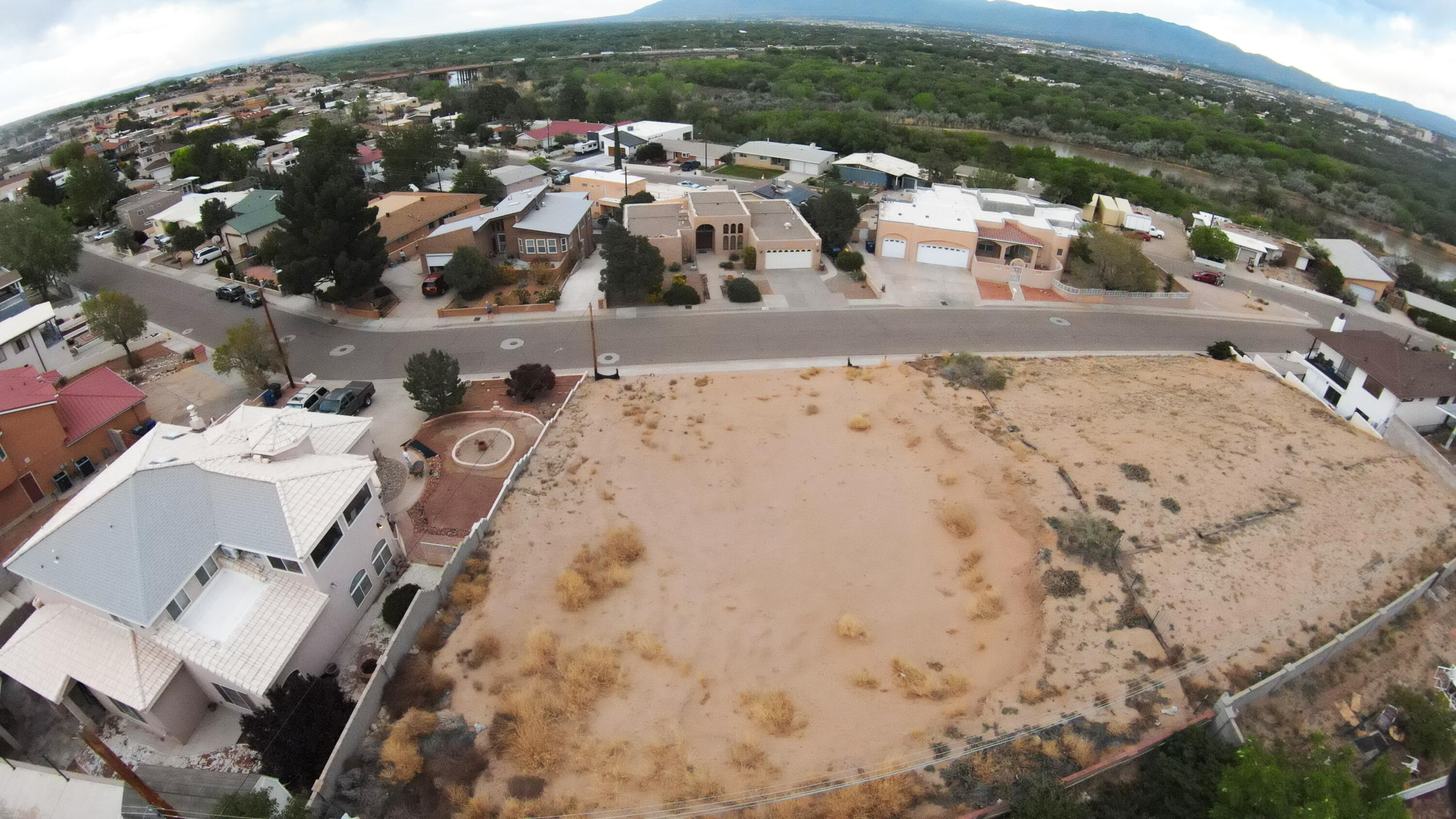 1407 Crescent Drive, Albuquerque, New Mexico image 8