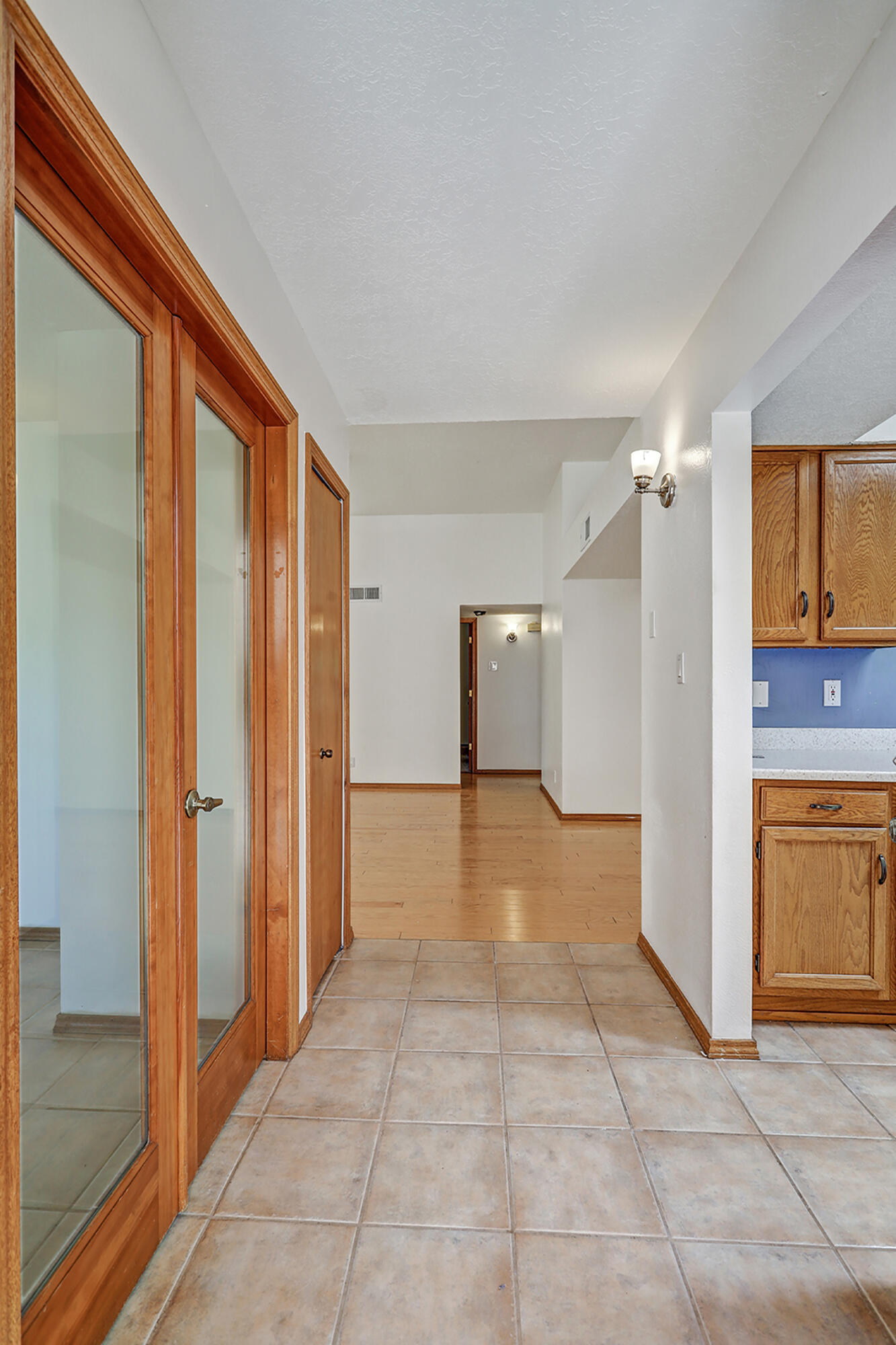 4925 Edwards Drive NE