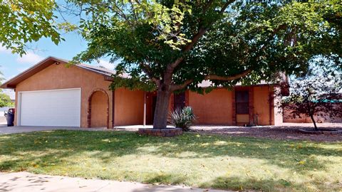 Photo of 6012 Open Sky Drive NW, Albuquerque, NM 87120 (MLS # 1093295)