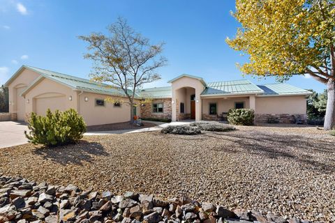 33 Western Trail Drive Tijeras NM 87059