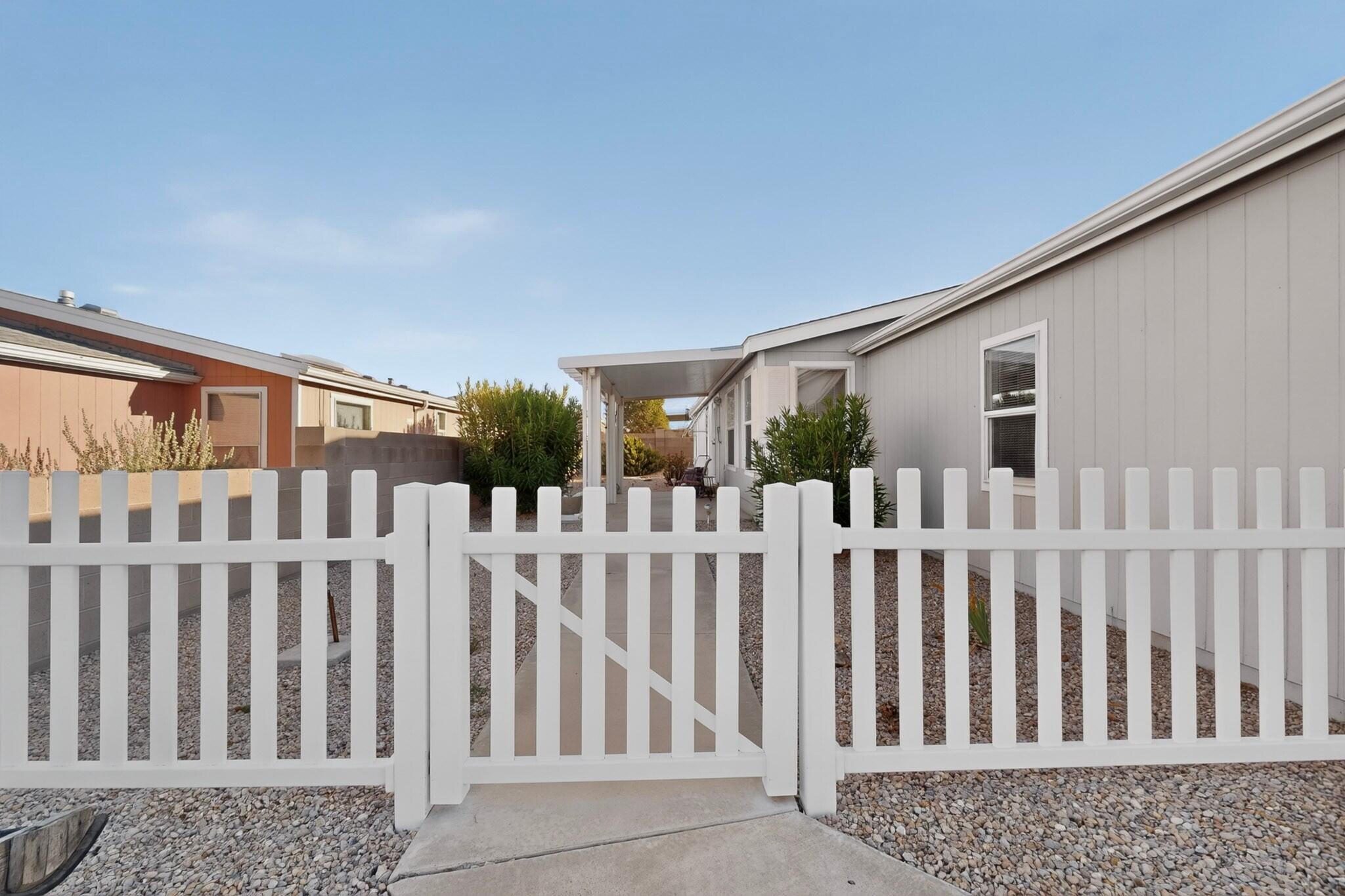 119 Sunrise Bluffs Drive