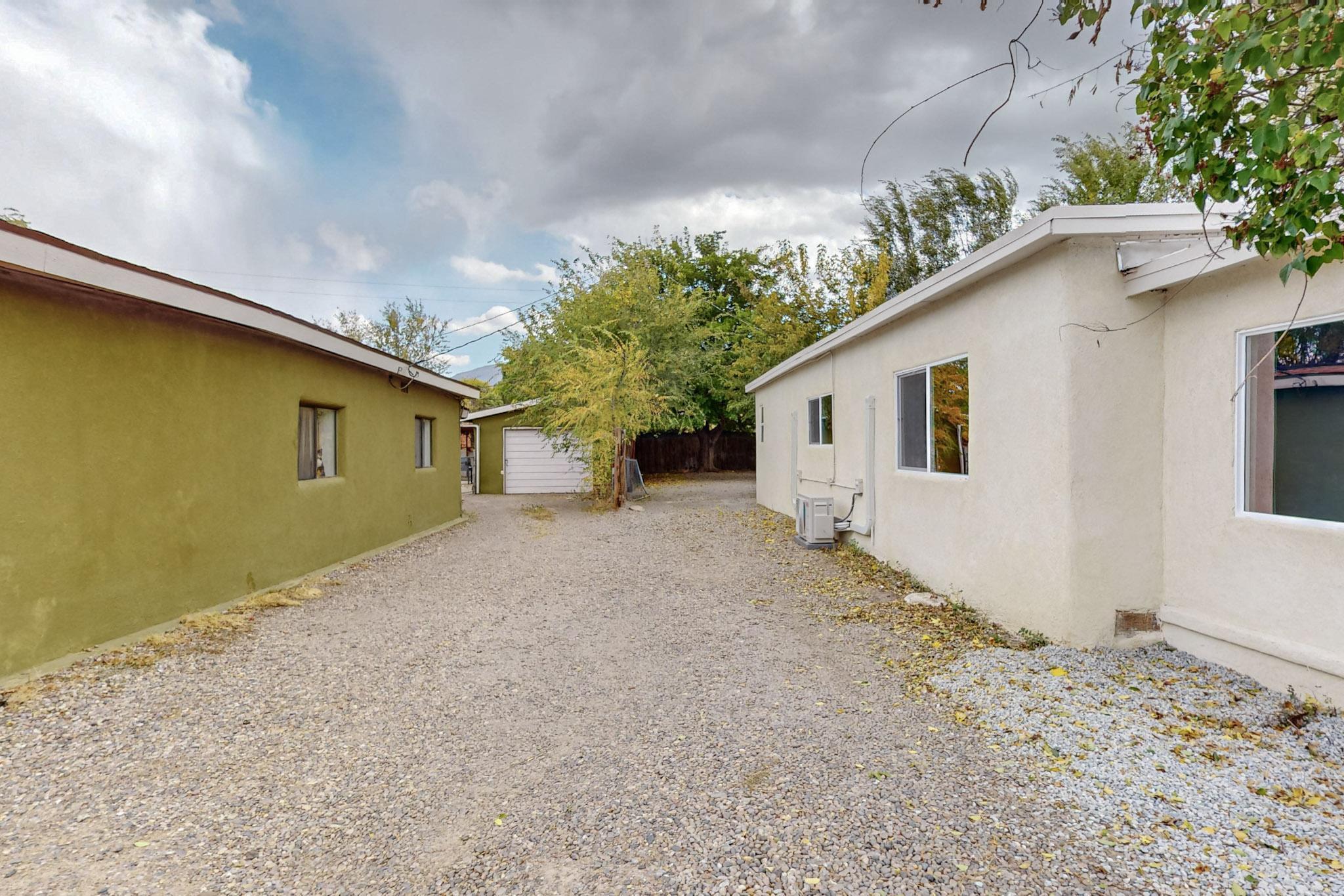 1448 Gutierrez Road, Bernalillo, New Mexico image 32