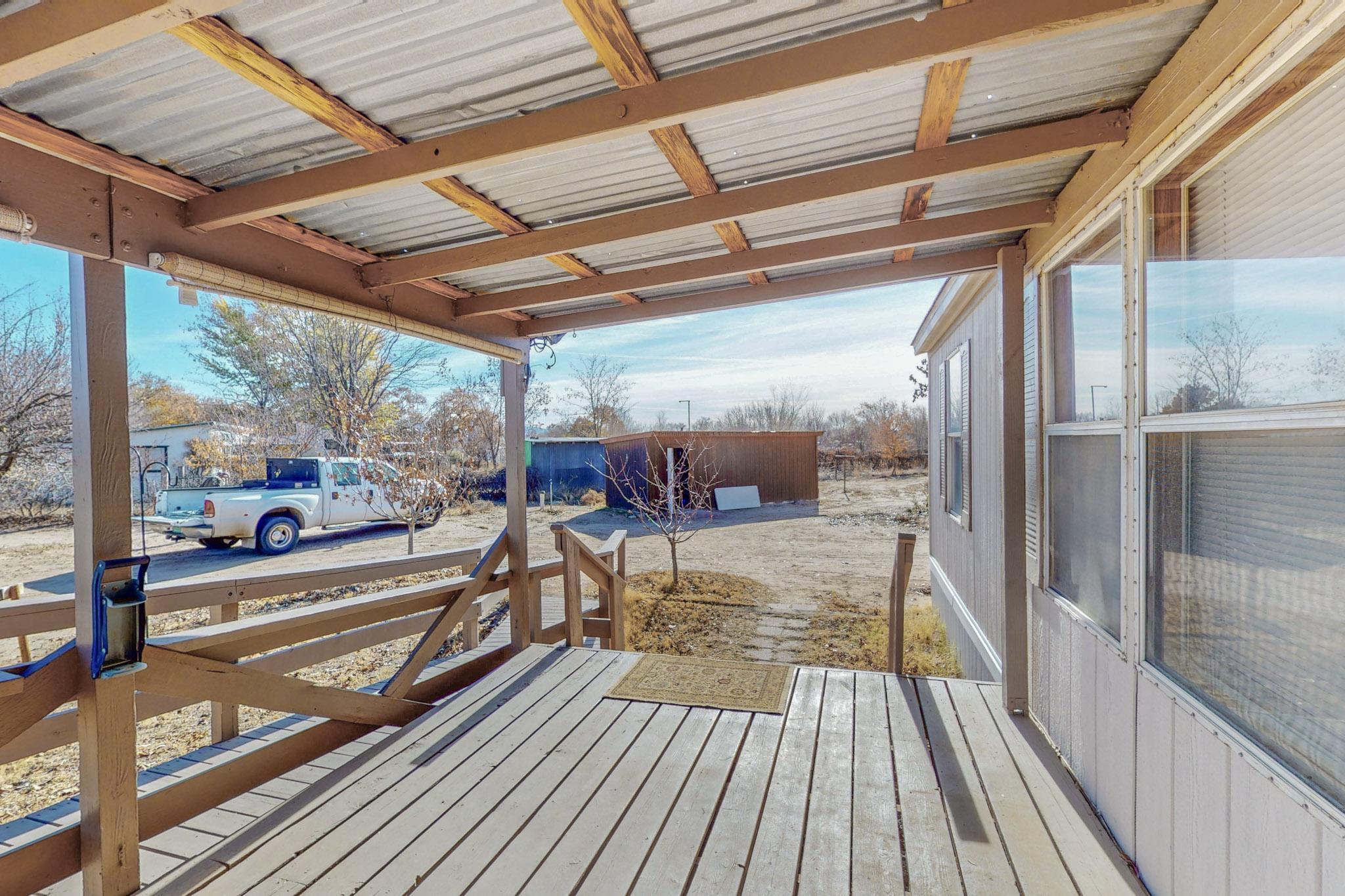 1527 Bryan Road, Los Lunas, New Mexico image 3