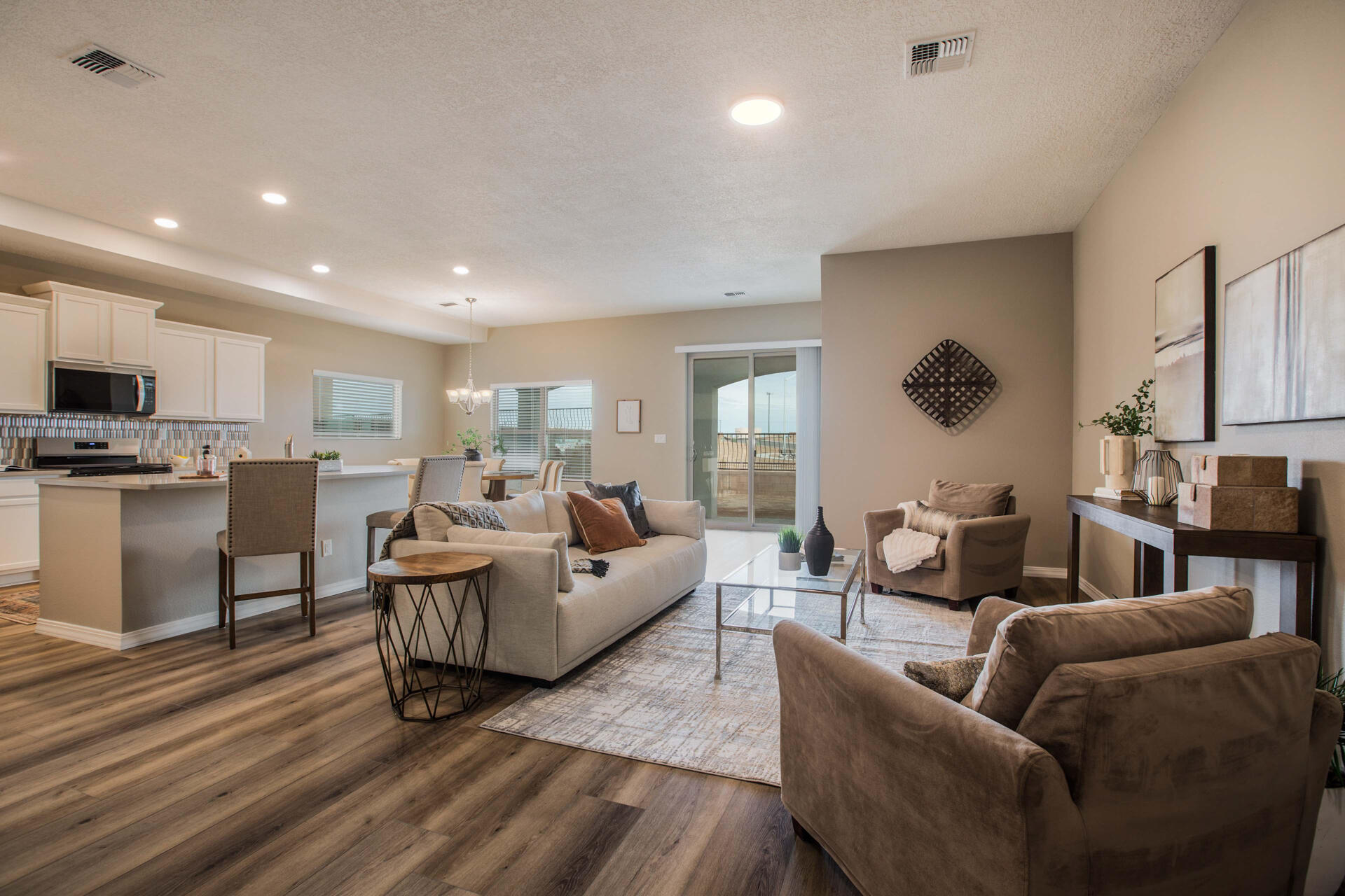 1616 Valle De Colores Street NW