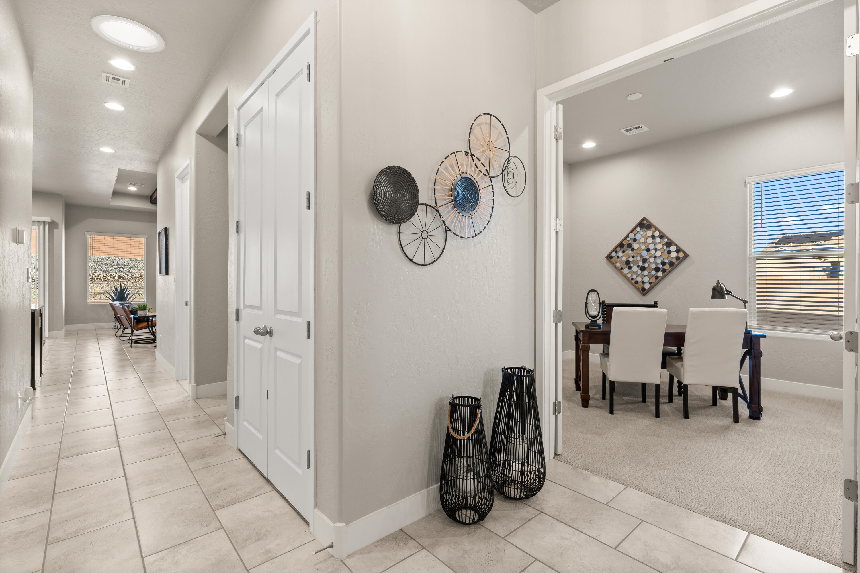 6845 Sydney Drive NE