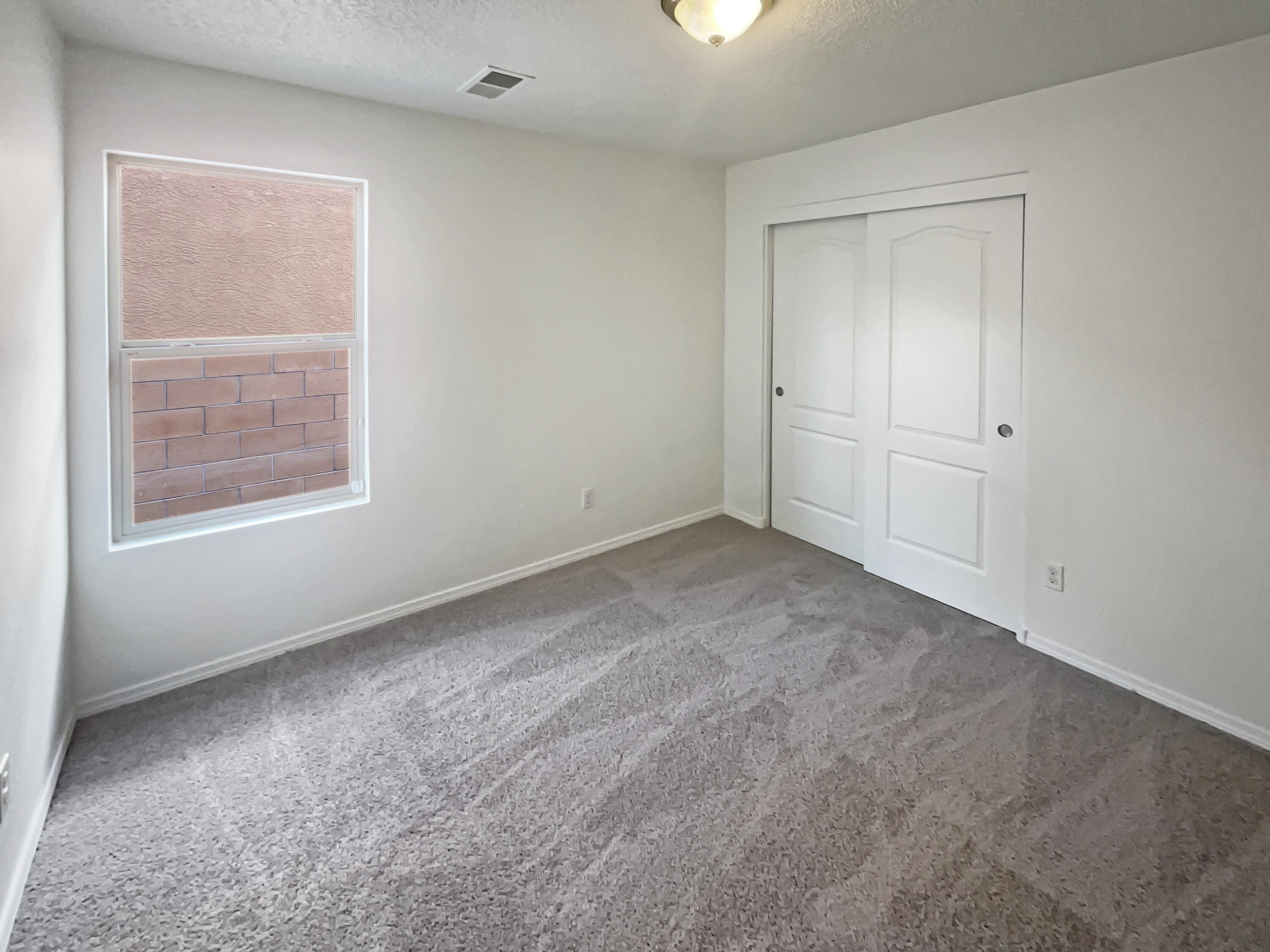 1225 LA FONDA Street