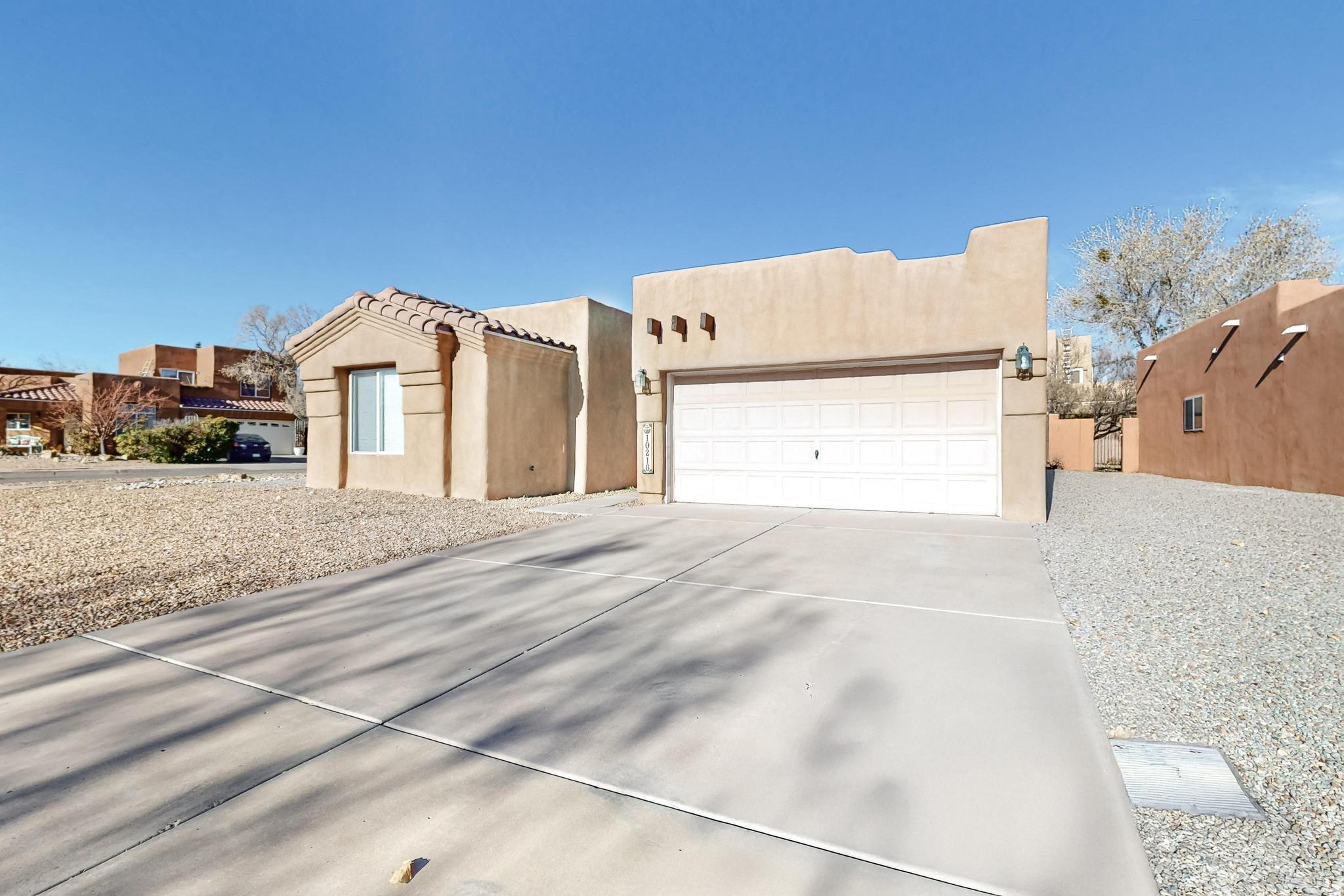 10216 Sand Sage Drive, Albuquerque, New Mexico image 2