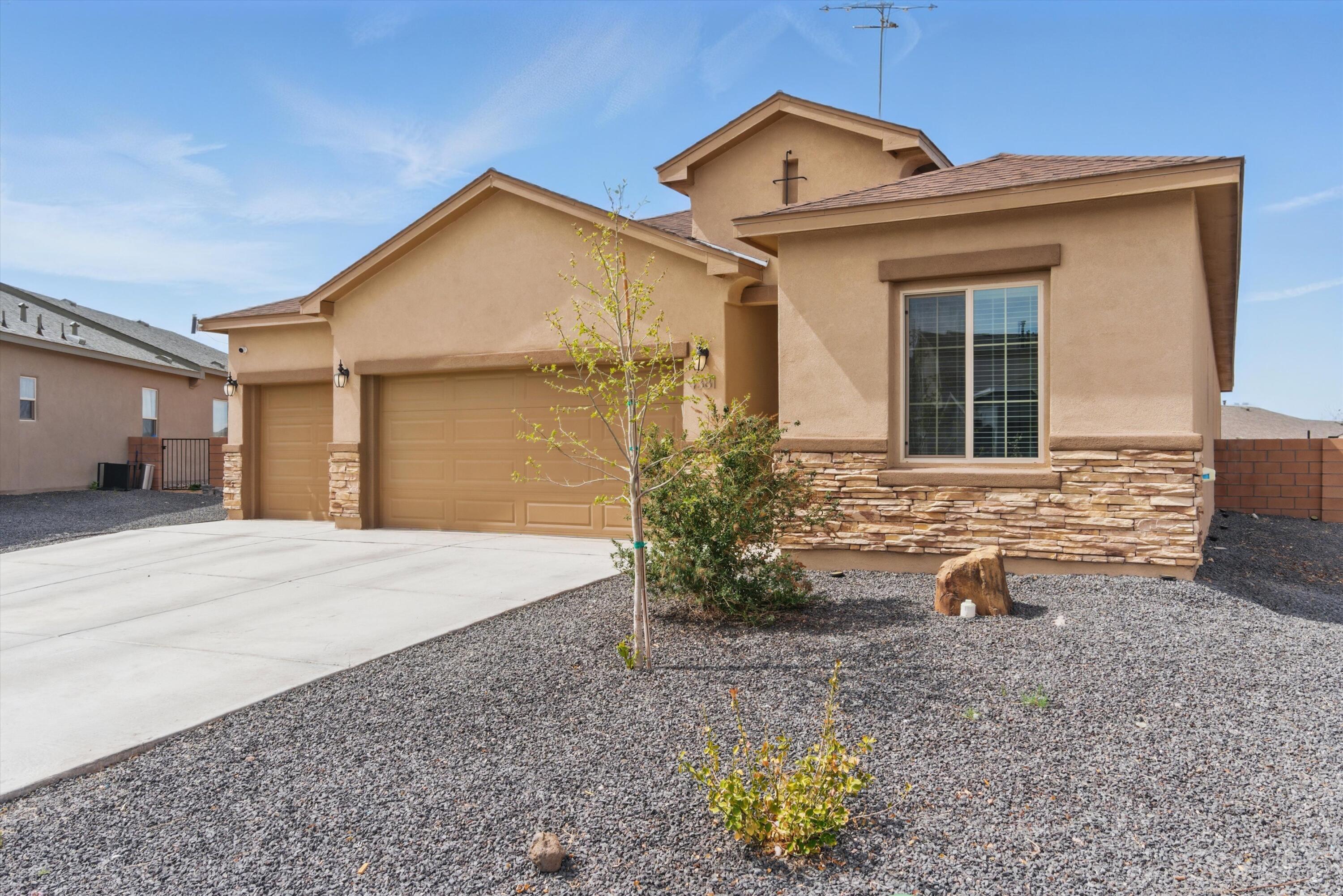 4381 Bald Eagle Loop, Rio Rancho, New Mexico image 3