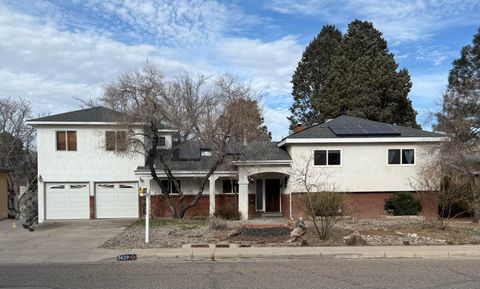 Photo of 3419 Haines Avenue NE, Albuquerque, NM 87106 (MLS # 1095414)