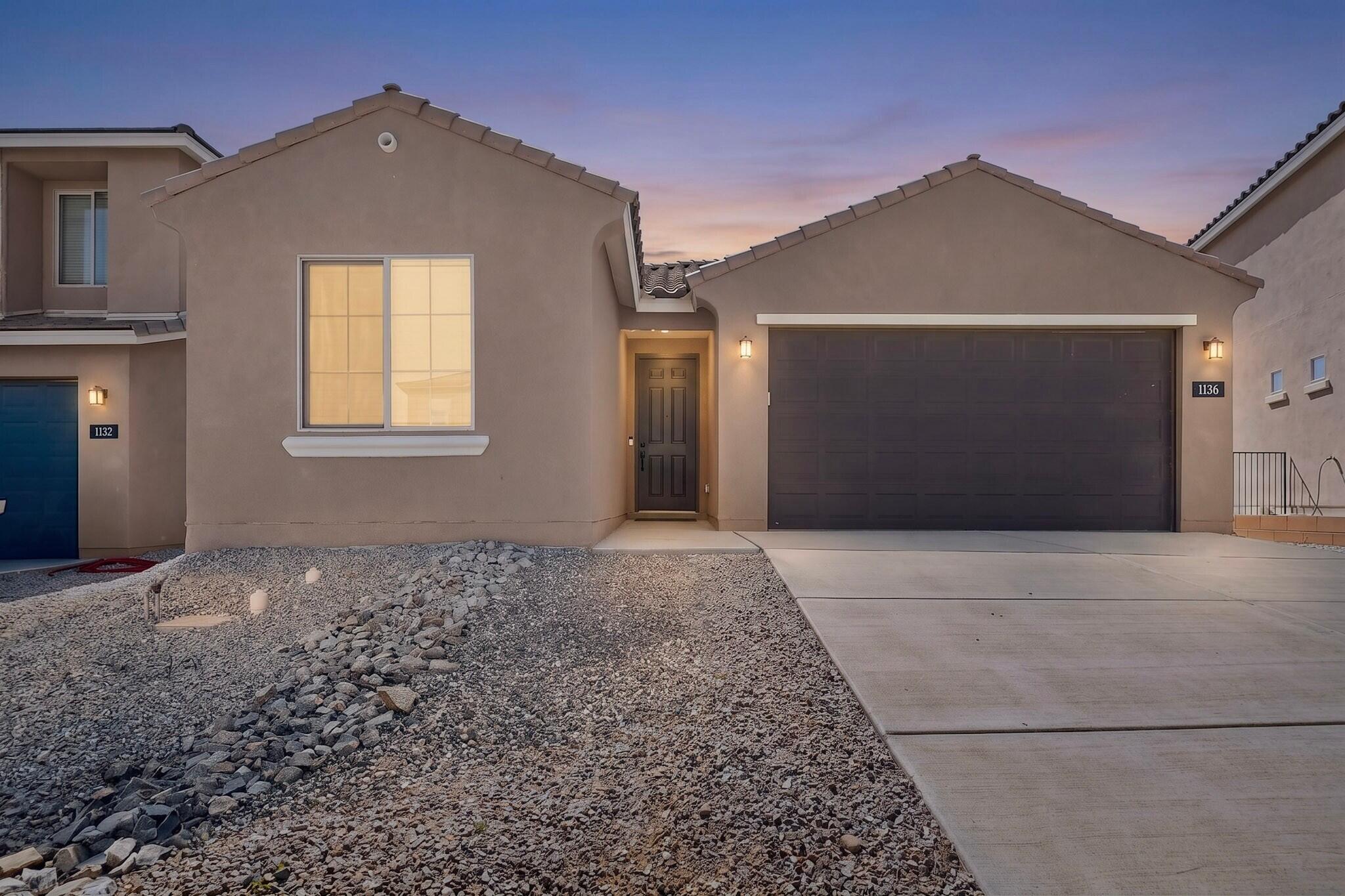 1136 Vallecito Loop NW