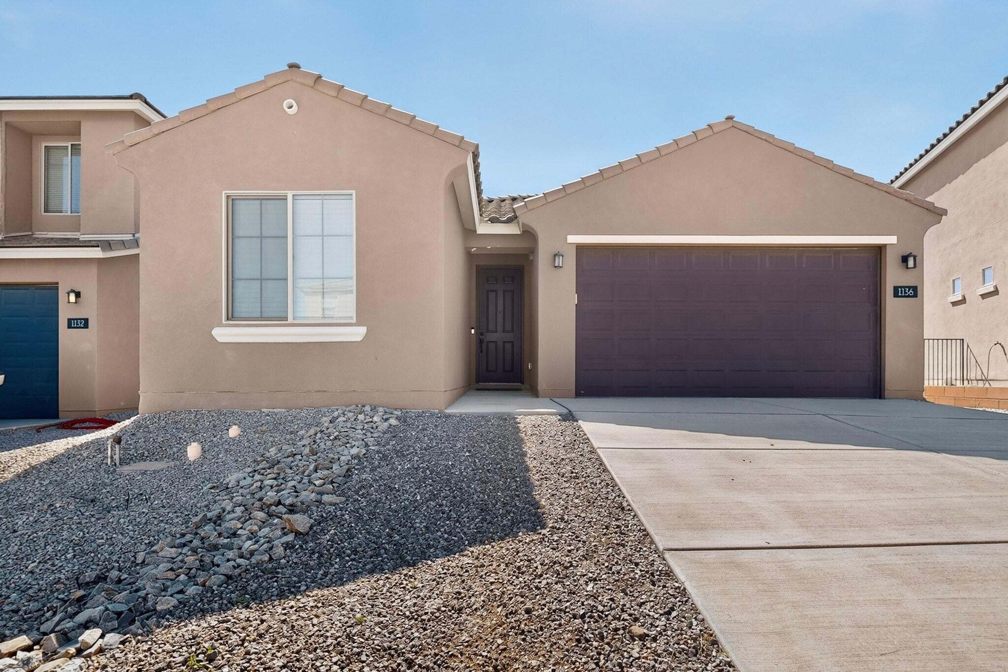1136 Vallecito Loop NW