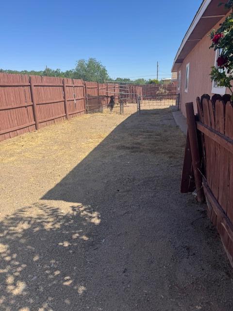 1212 W Reinken Avenue, Belen, New Mexico image 2