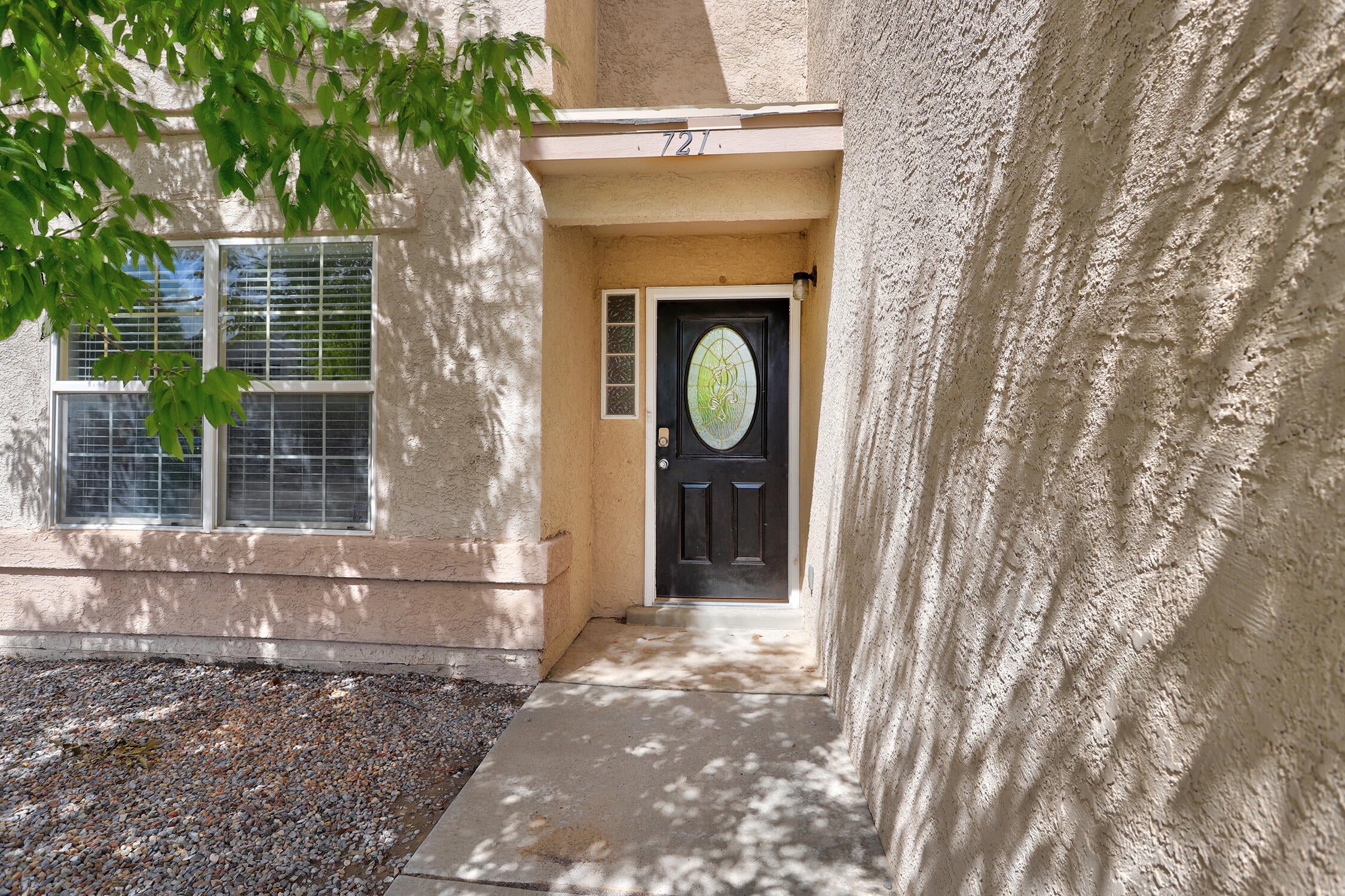 721 Valley Meadows Drive NE