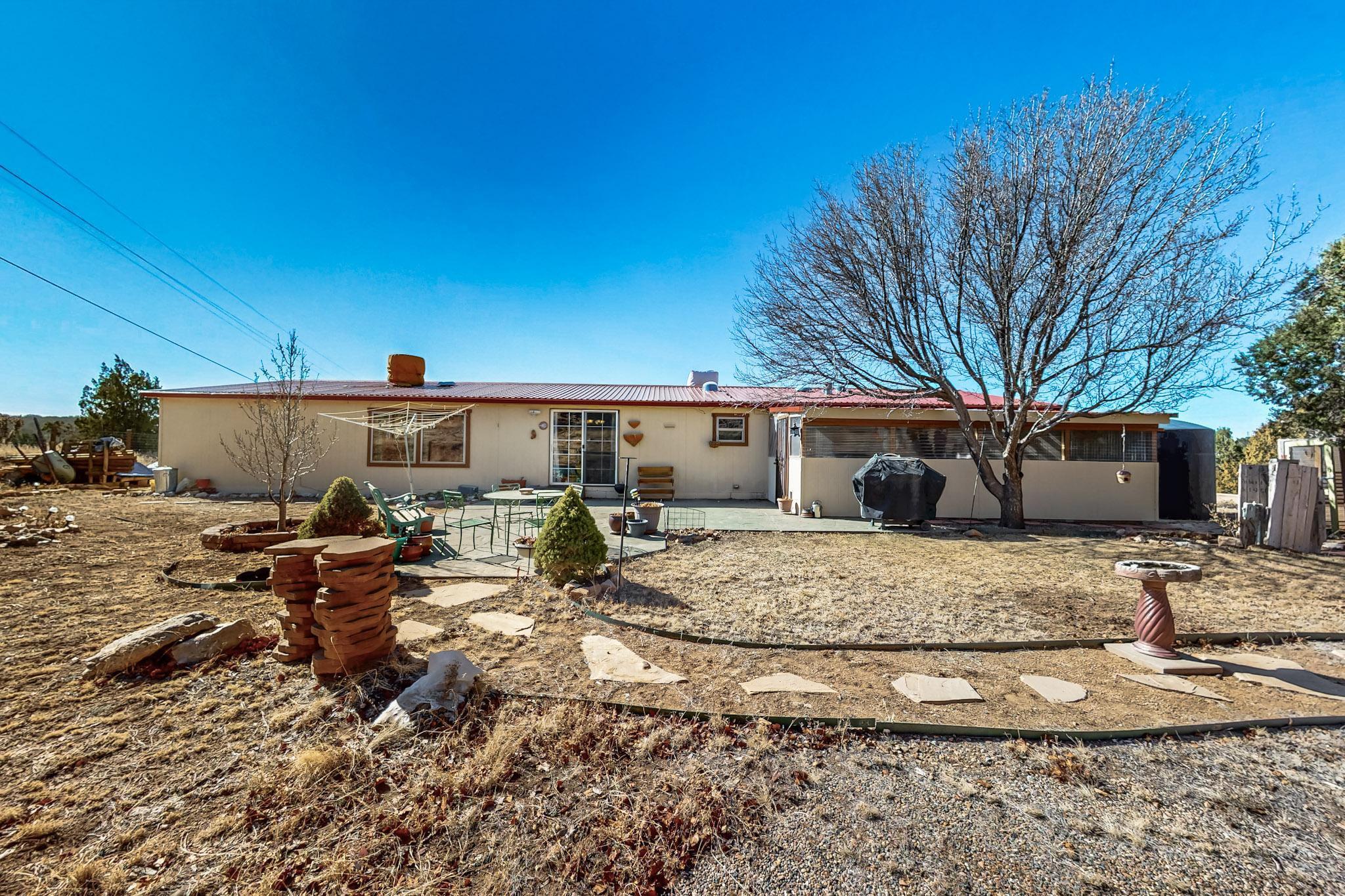 101 V Hill Road, Edgewood, New Mexico image 37