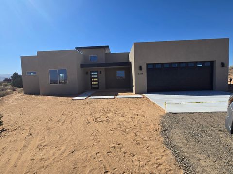 6704 Vatapa Road NE Rio Rancho NM 87144