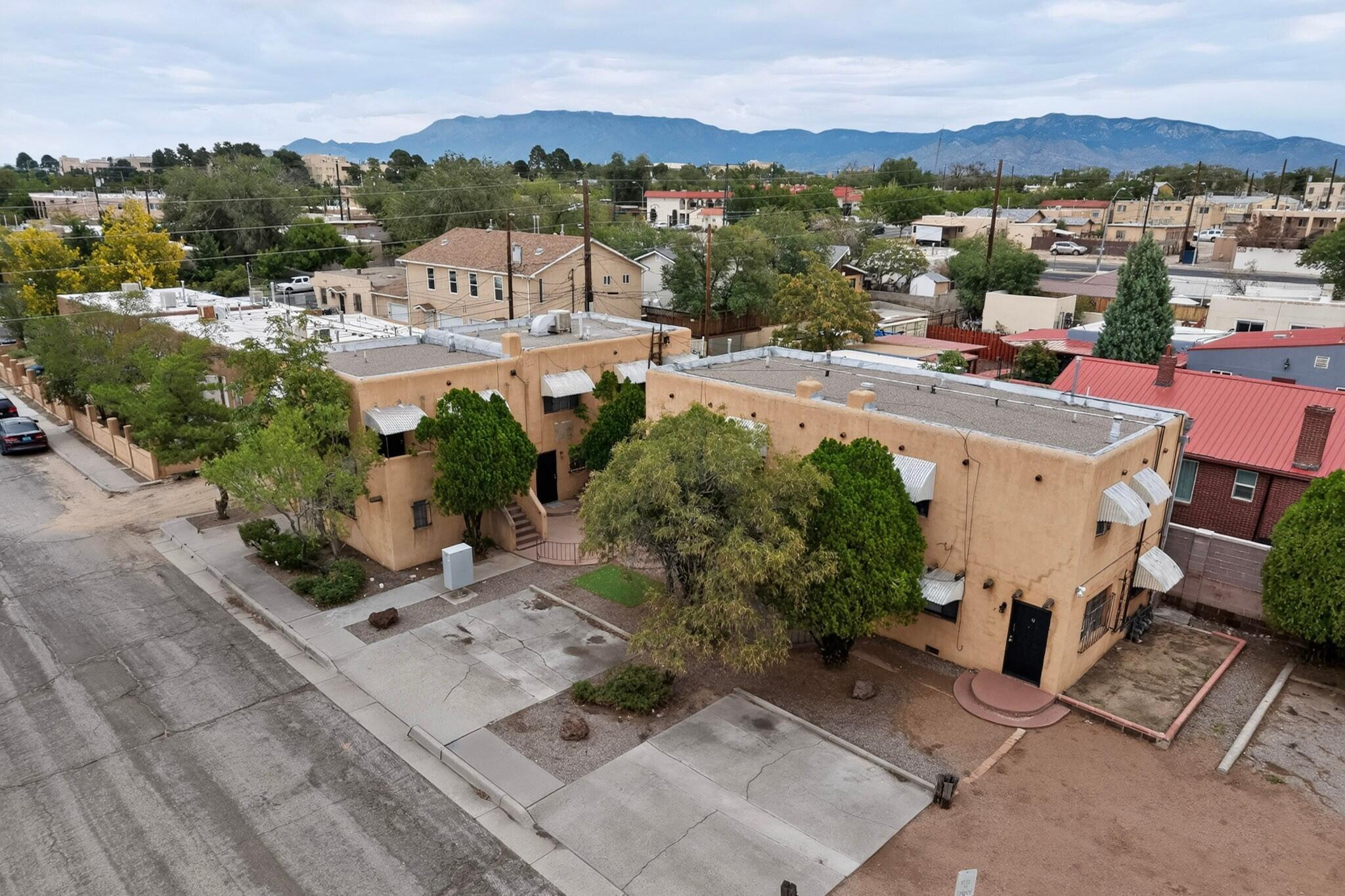 414 Pine Street SE