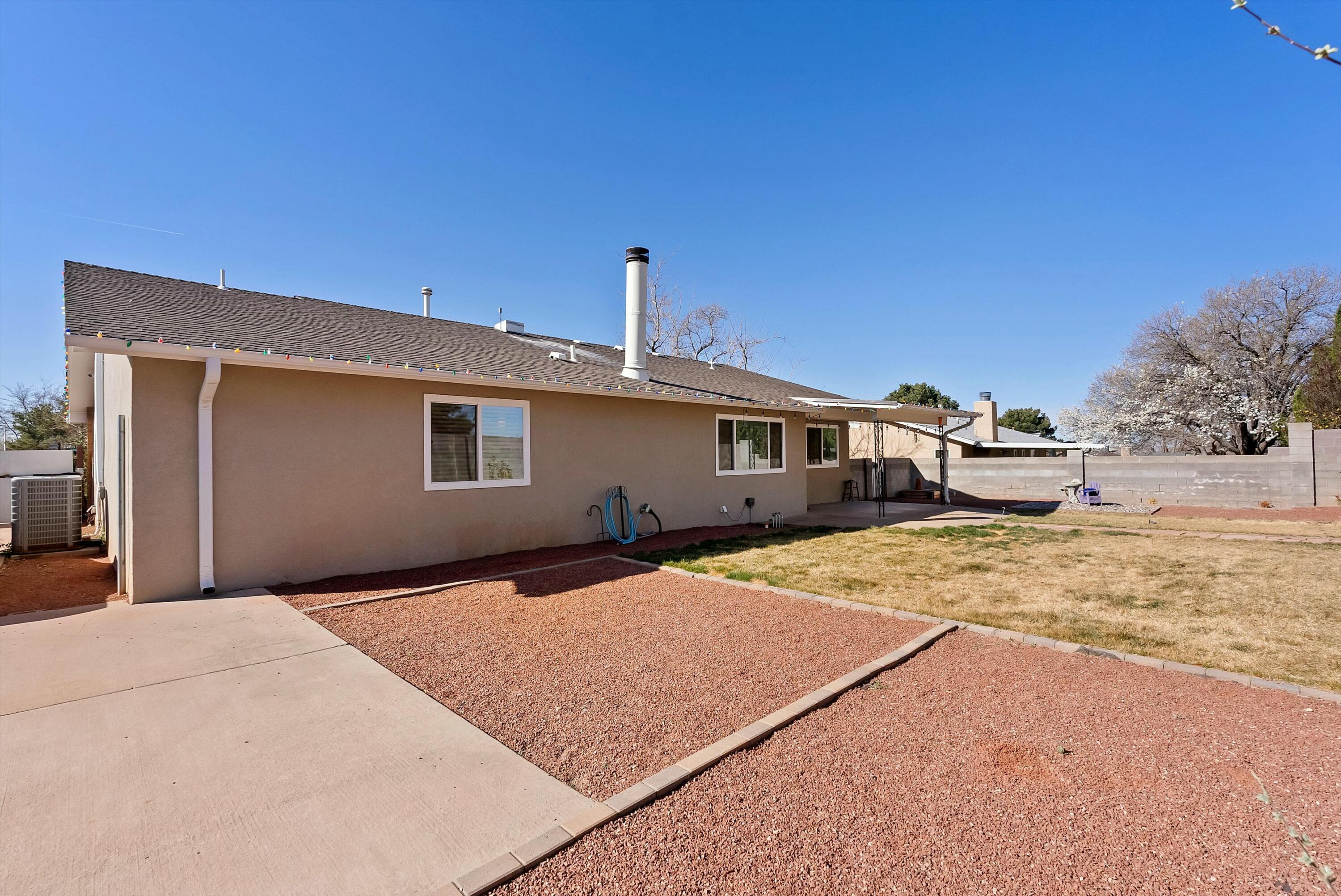 7561 Capulin Road, Albuquerque, New Mexico image 38