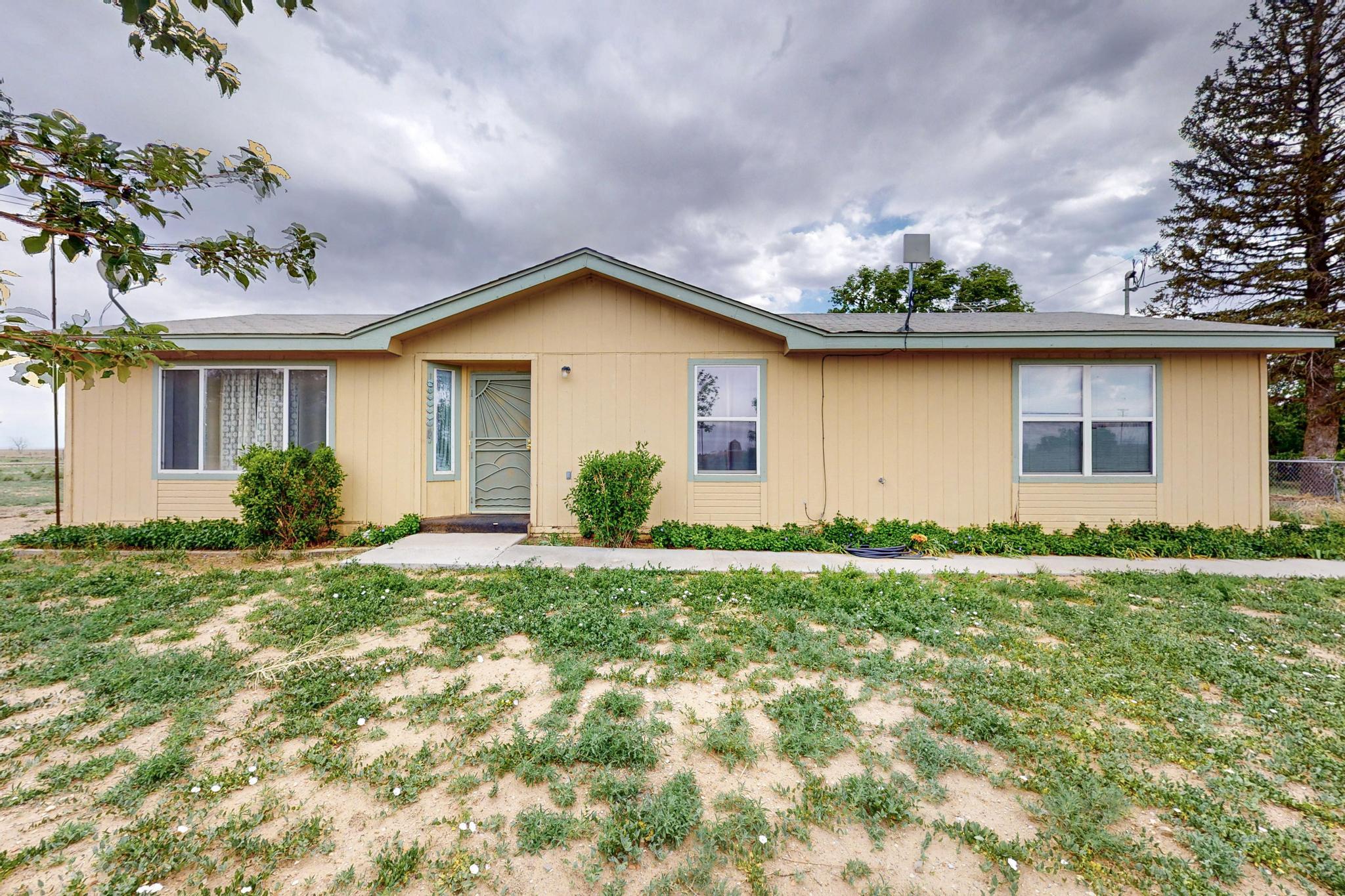 10 E Howell Road, Estancia, New Mexico image 1