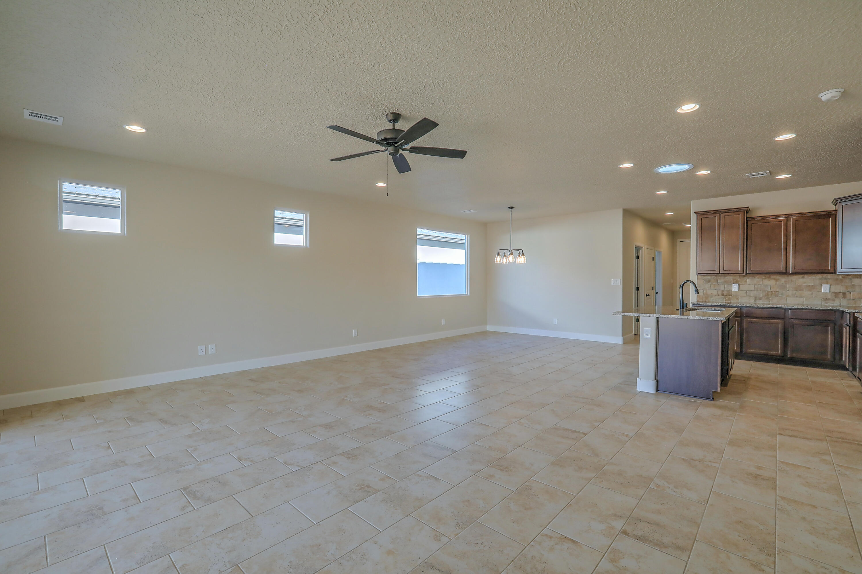 6709 Sydney Drive, Rio Rancho, New Mexico image 12