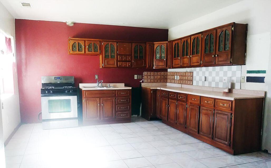 3740 Isleta Boulevard, Albuquerque, New Mexico image 3