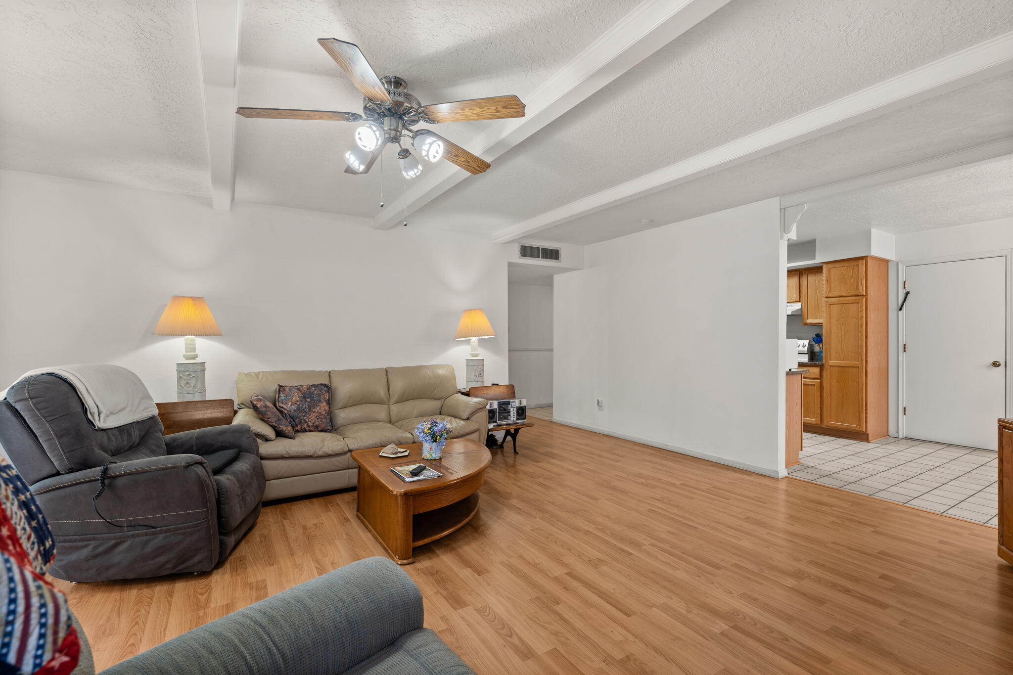 1304 HIAWATHA Drive NE