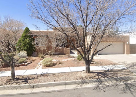 Homes For Sale - 5813 Balsa Place<br/> Albuquerque, NM 87111