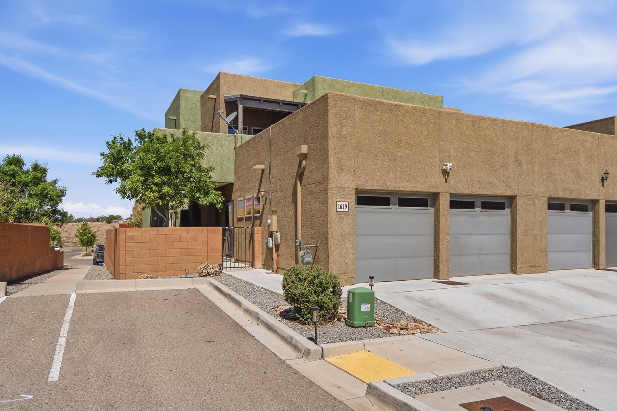 1619 Borrego Drive SE