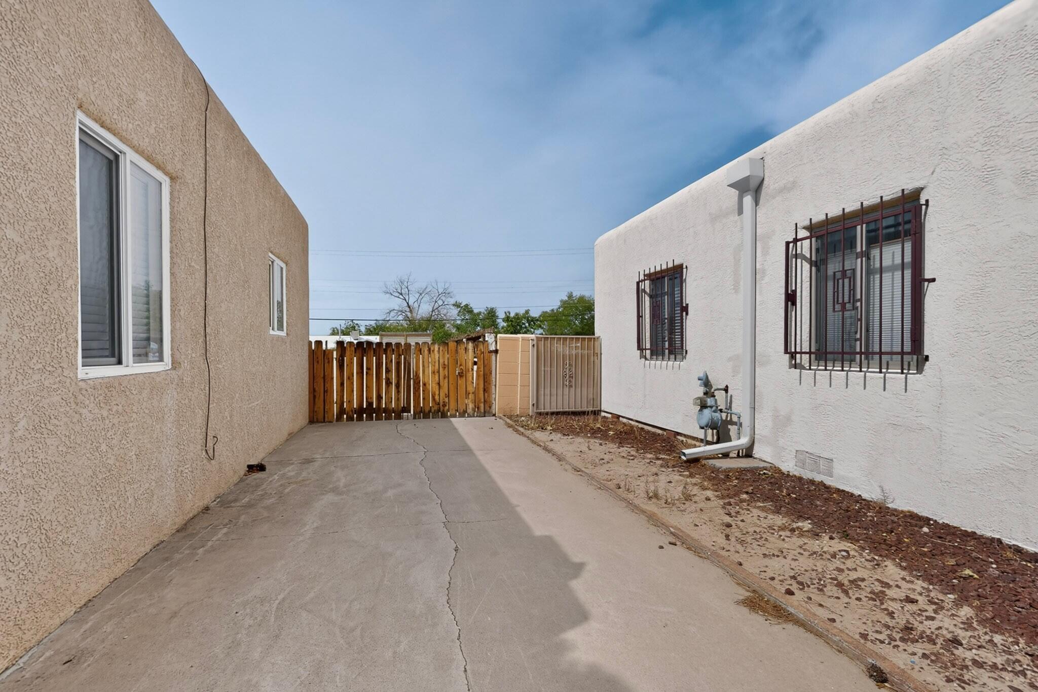5417 Granite Avenue NE