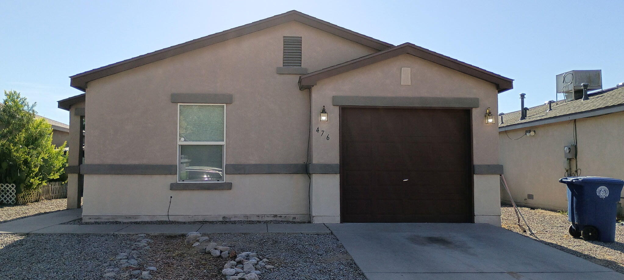 476 Desert Bluff Drive SW