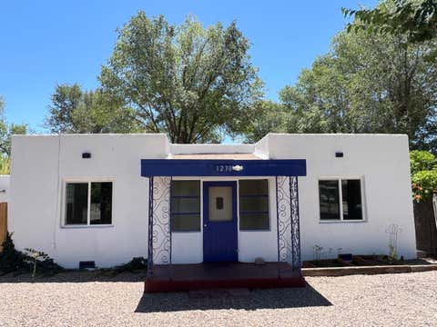 Homes For Rent - 1230 Montrose Place<br/> Albuquerque, NM 87105