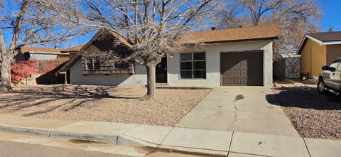 Photo of 908 Opal Place NE, Albuquerque, NM 87112 (MLS # 1095753)