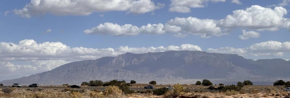 L7B3U16 Margarita Drive NW