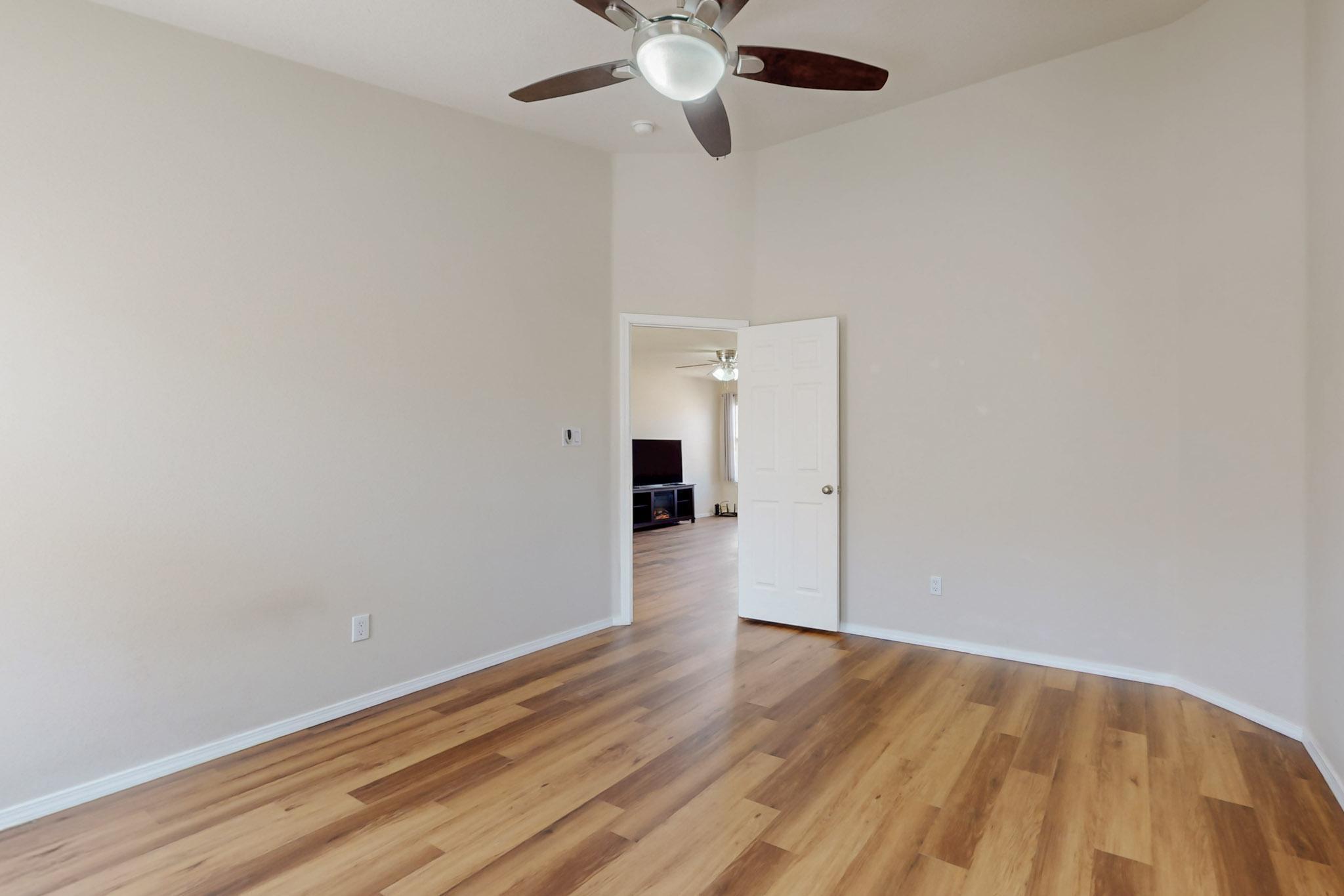 1864 Man O War Street, Albuquerque, New Mexico image 32