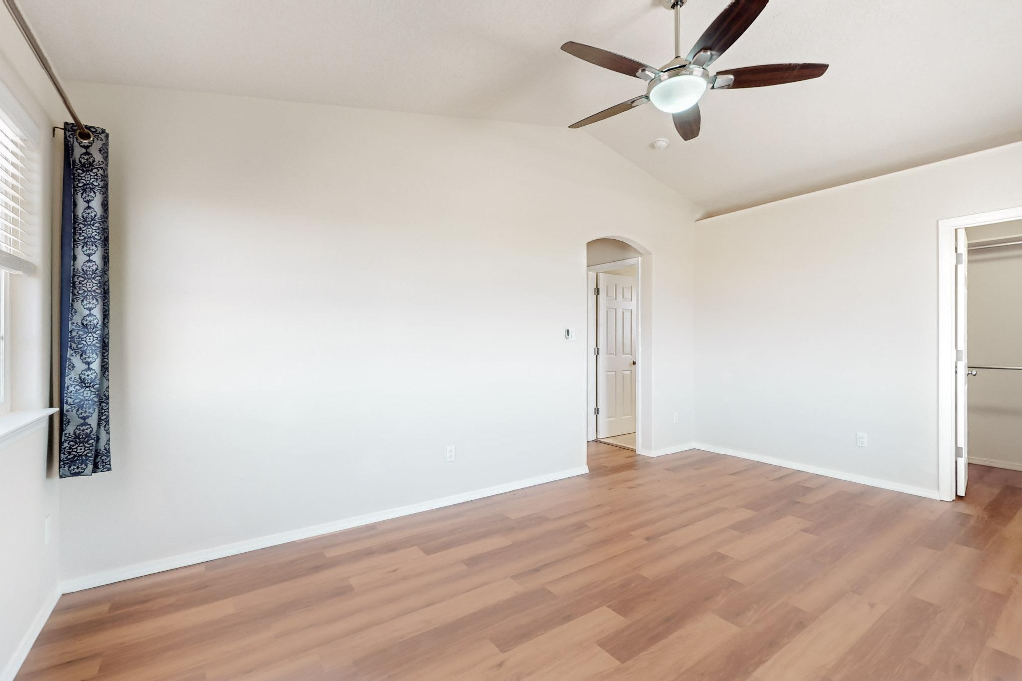 1864 Man O War Street, Albuquerque, New Mexico image 37