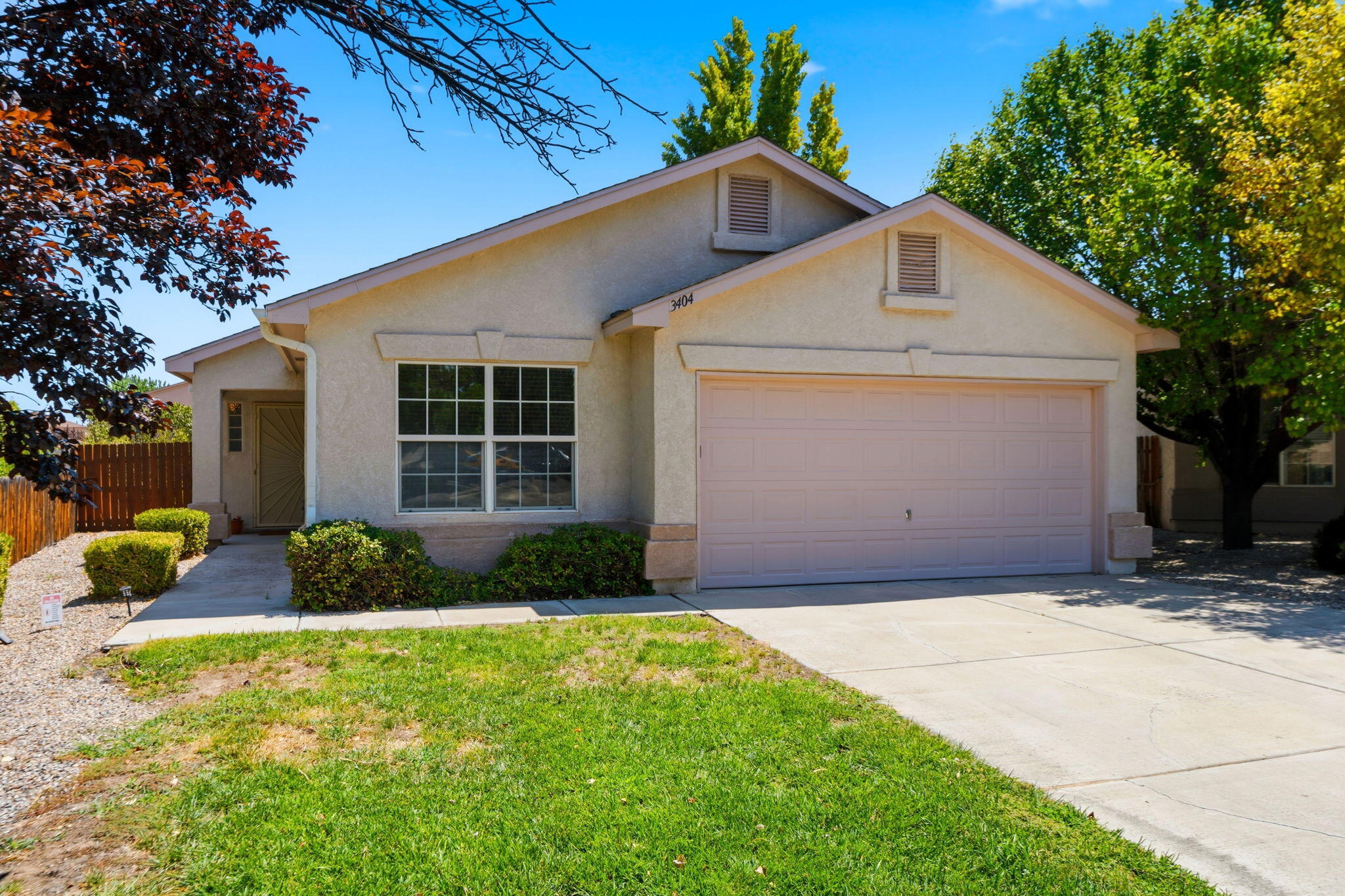 3404 Shadow Meadows Drive NE