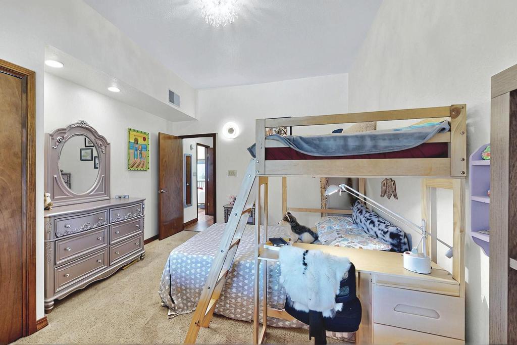 536 Black Bear Road, Albuquerque, New Mexico image 47