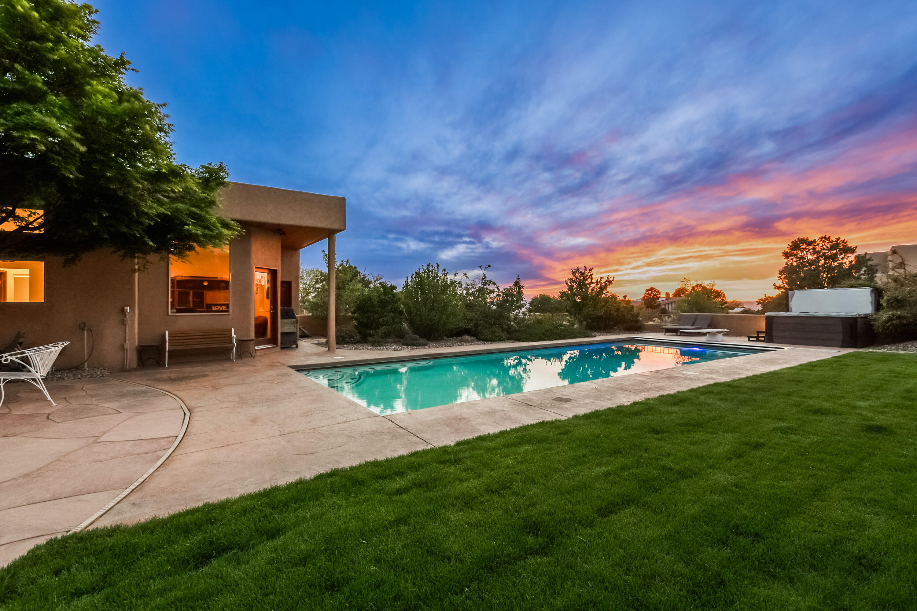 536 Black Bear Road, Albuquerque, New Mexico image 3