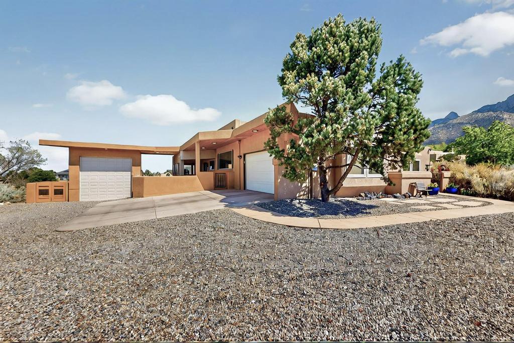 536 Black Bear Road, Albuquerque, New Mexico image 16