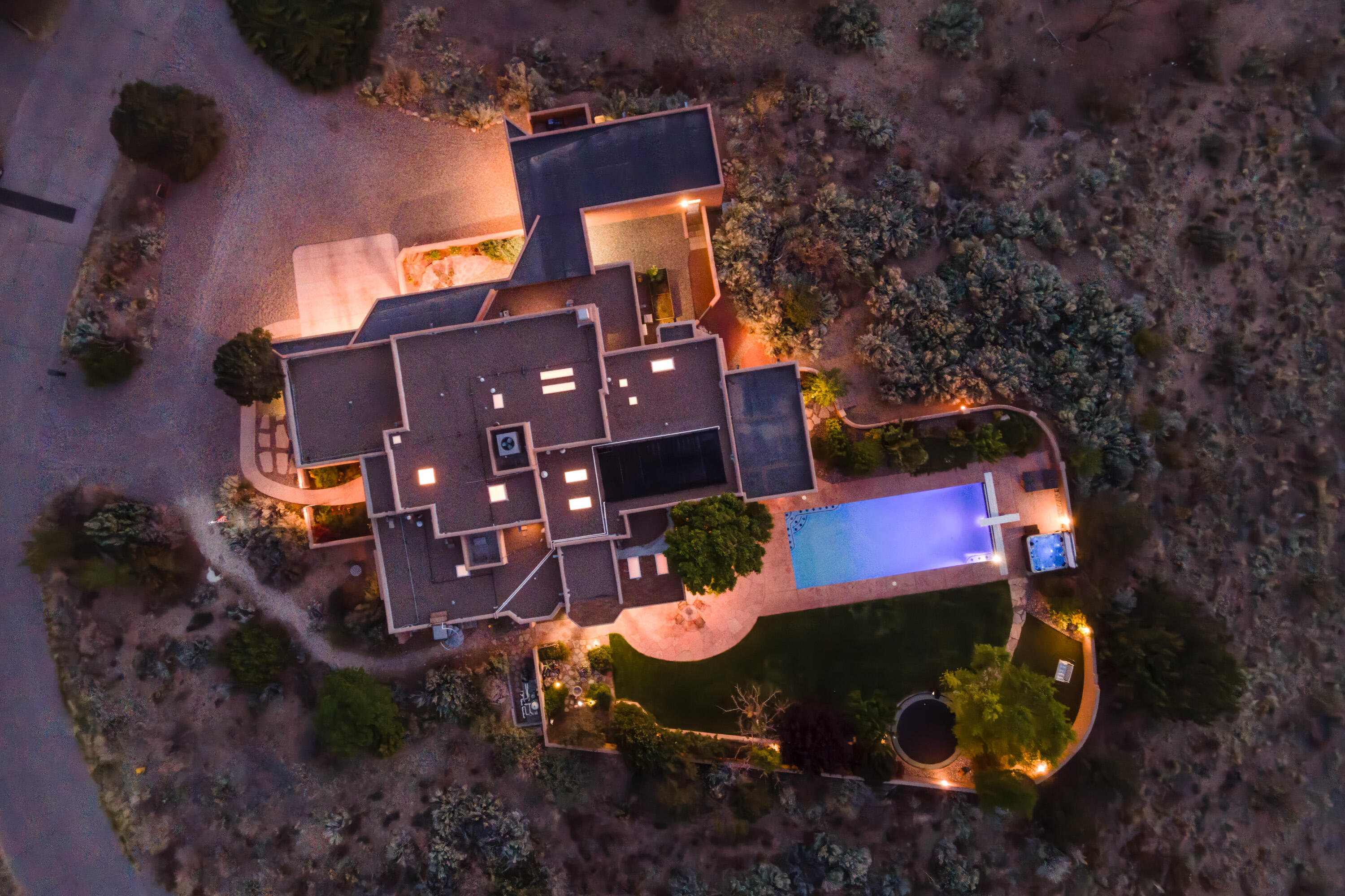 536 Black Bear Road, Albuquerque, New Mexico image 13