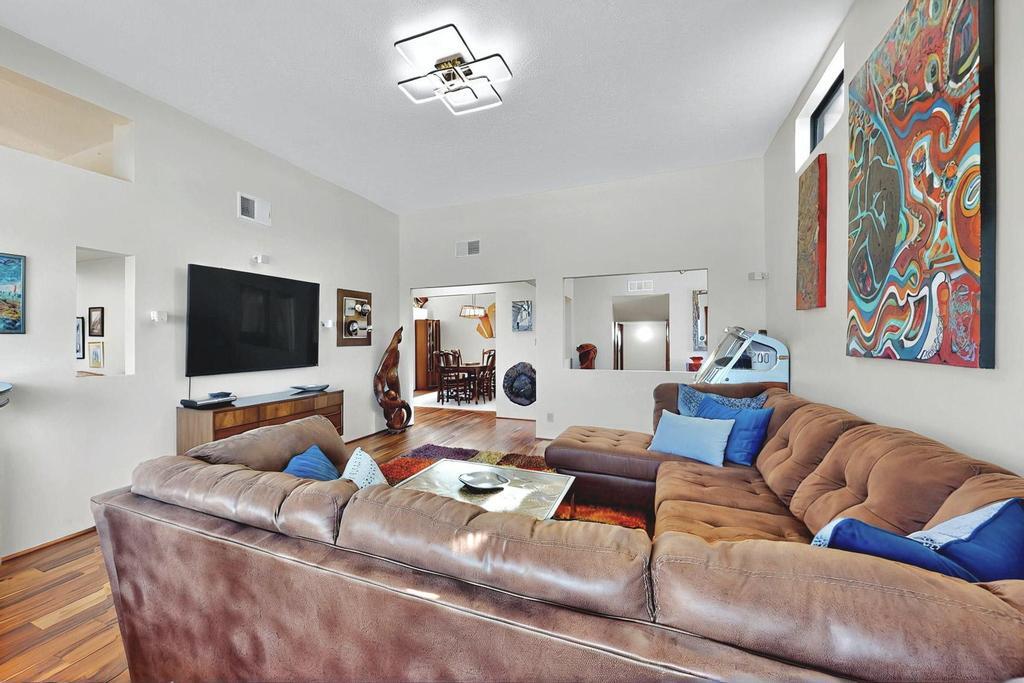 536 Black Bear Road, Albuquerque, New Mexico image 20