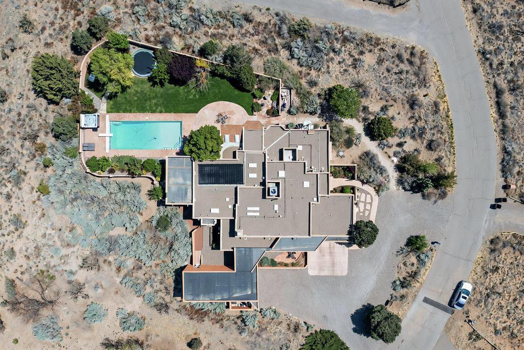 536 Black Bear Road, Albuquerque, New Mexico image 14