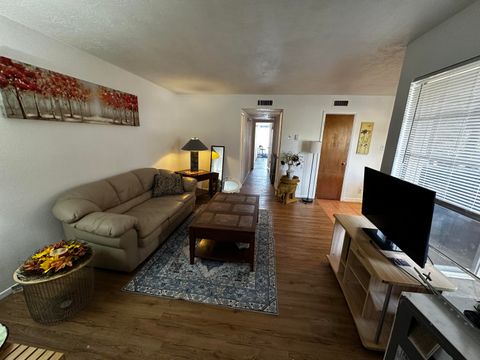 Photo of 4601 Carlisle Boulevard NE #D-8, Albuquerque, NM 87109 (MLS # 1088466)